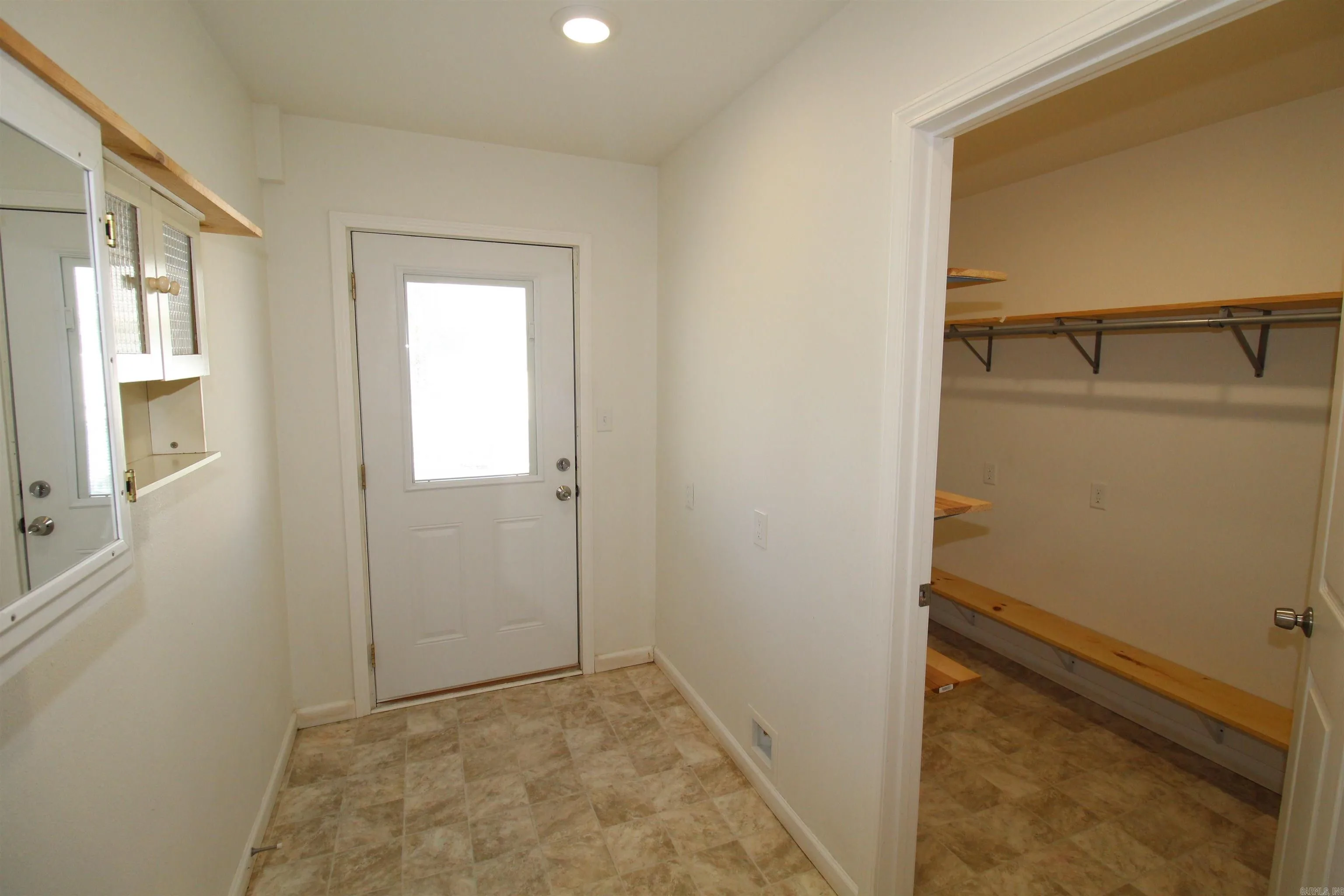 Property at 1302 W Seventh - Image 21