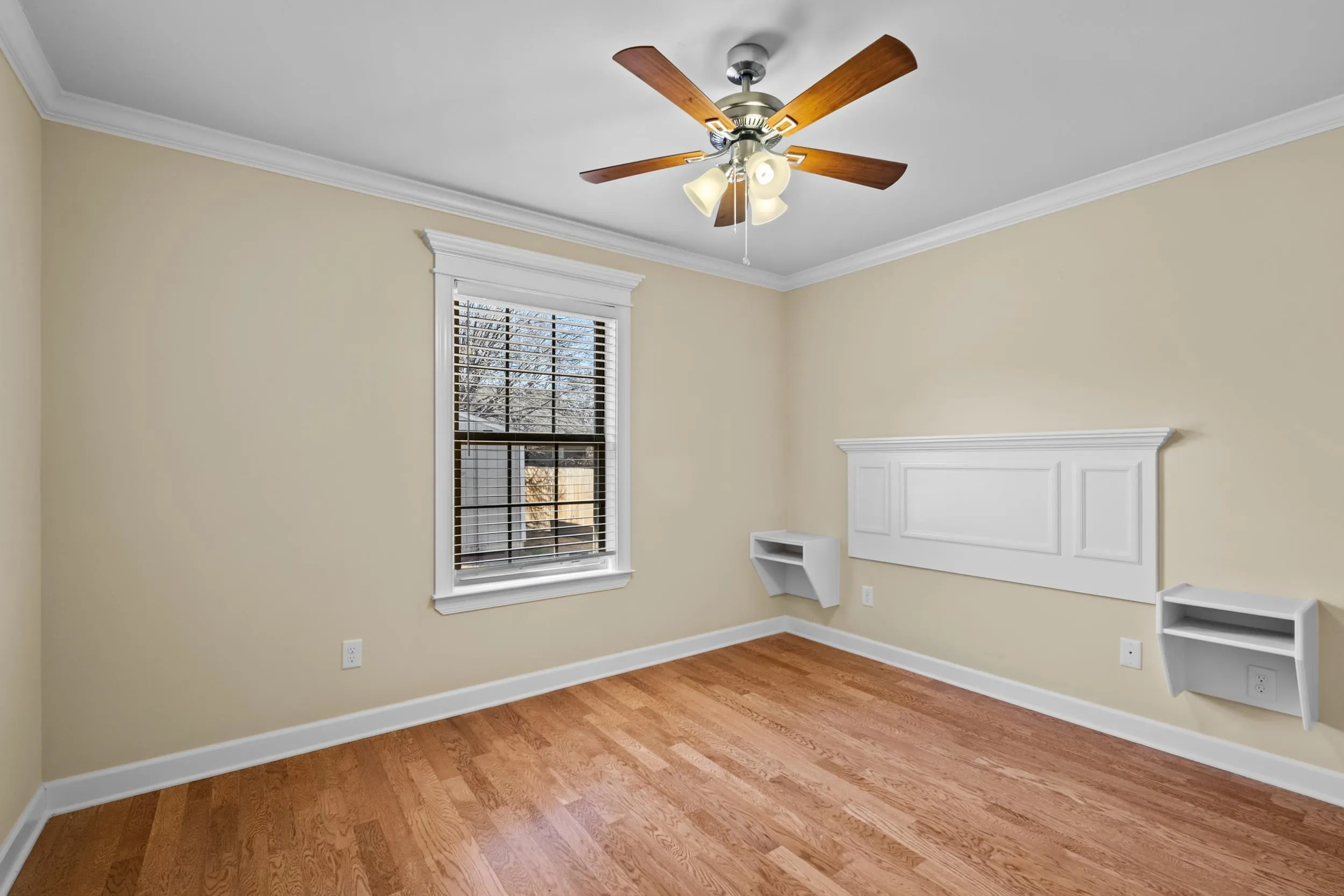 Property at 16  Sagebrush - Image 26