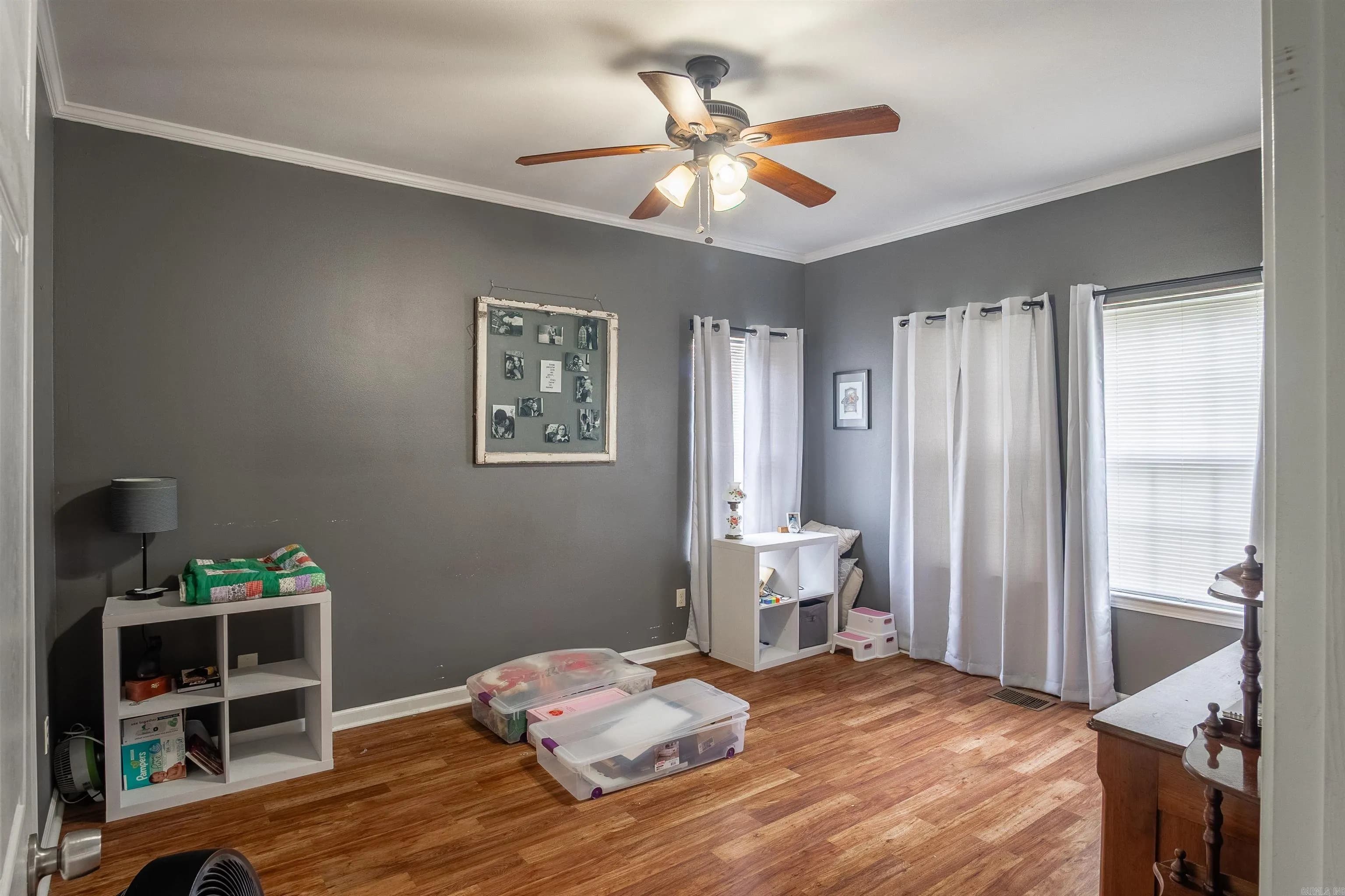 Property at 5812  Foxboro - Image 17