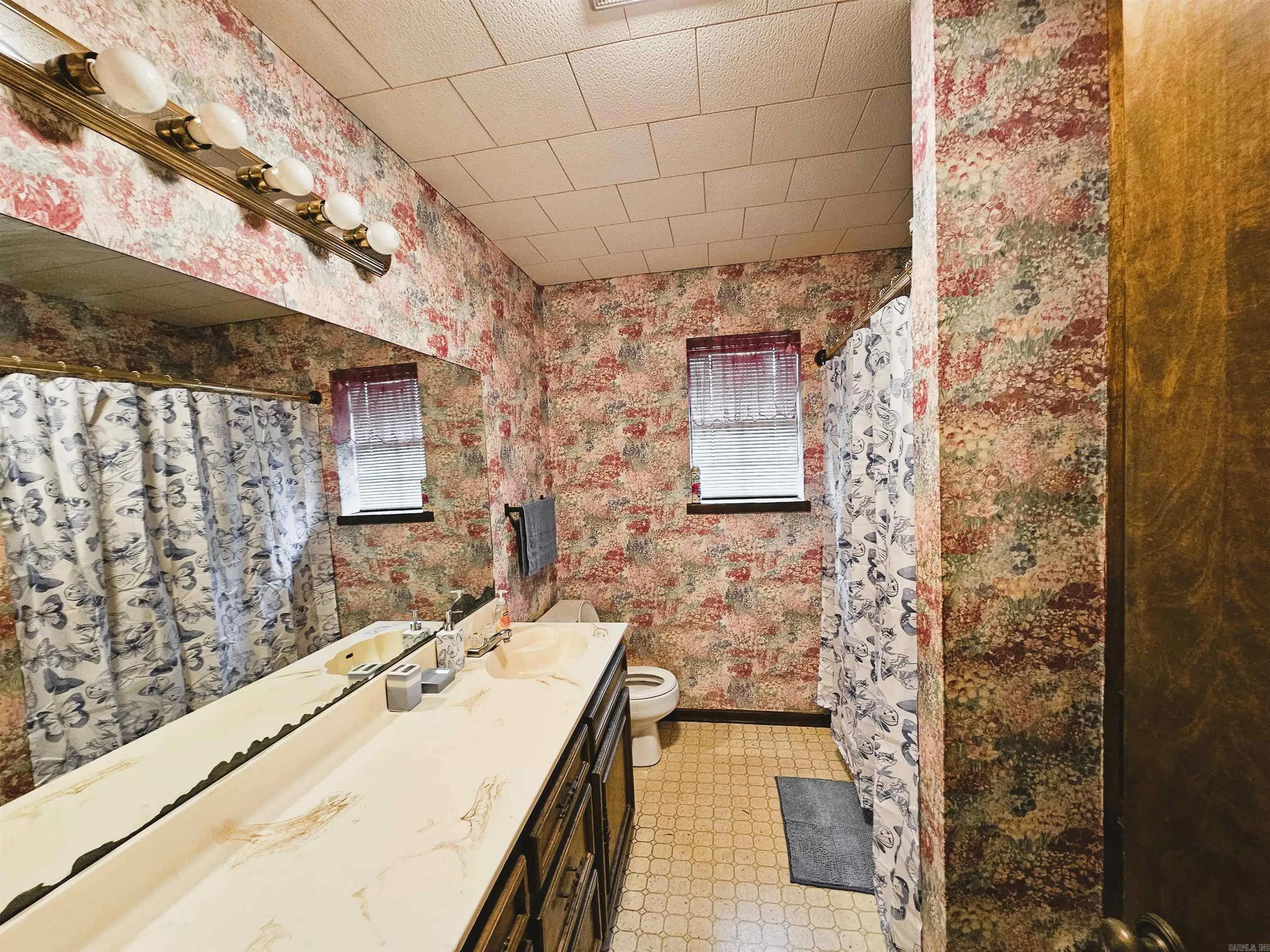 Property at 1  Terry - Image 11