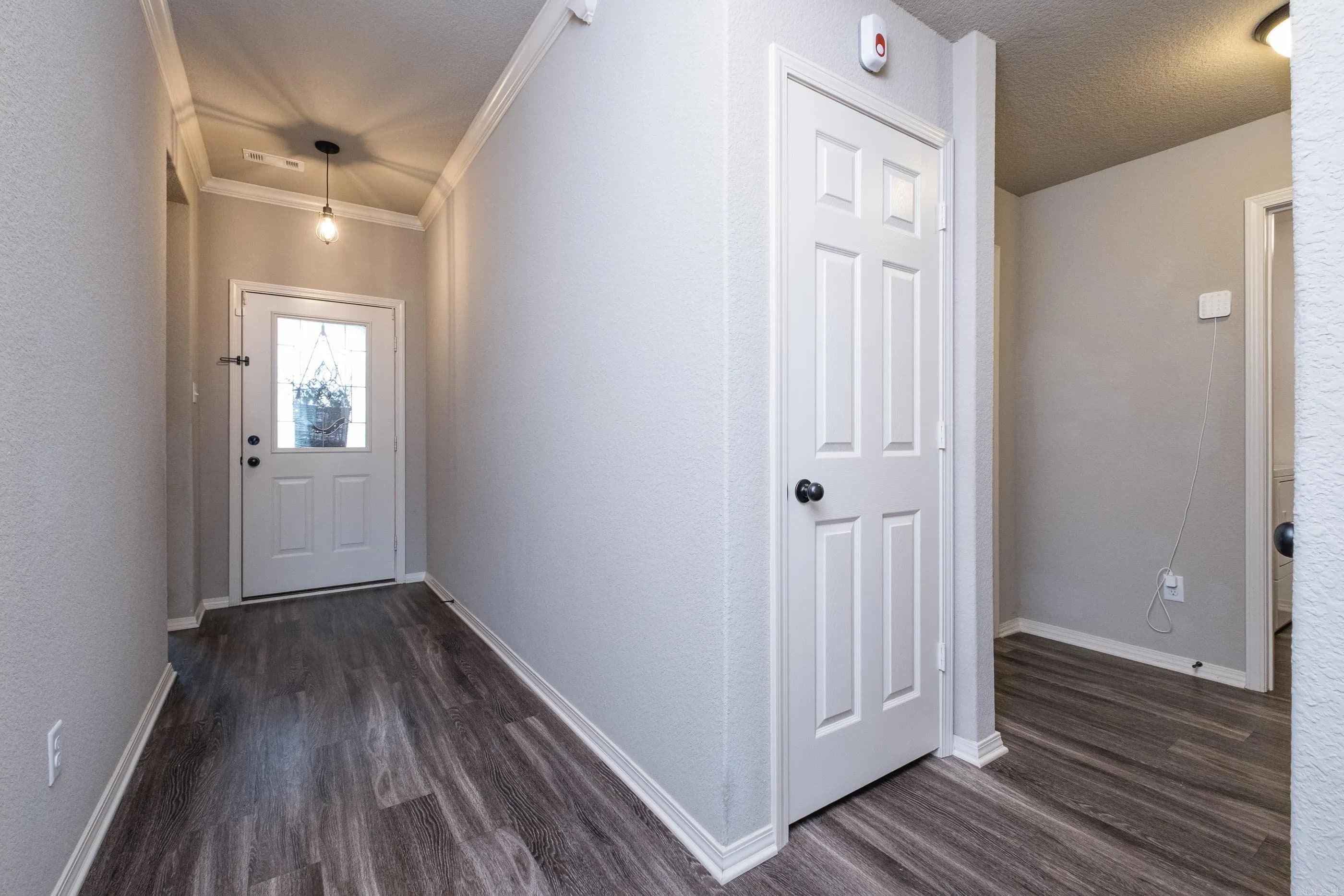 Property at 6429  Amalie - Image 11