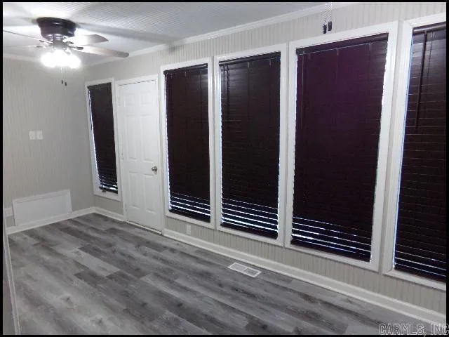 Property at 11  Rosemont - Image 17
