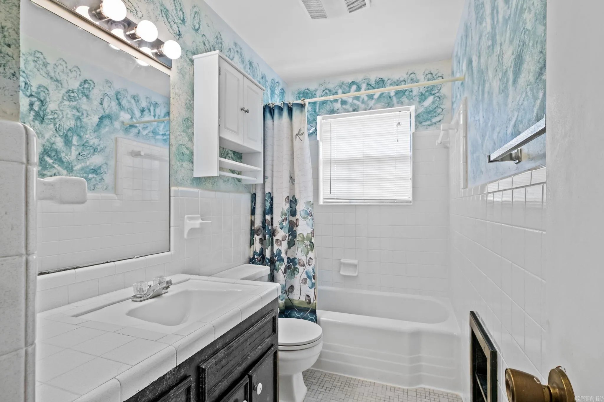 Property at 2  Brookhaven - Image 24
