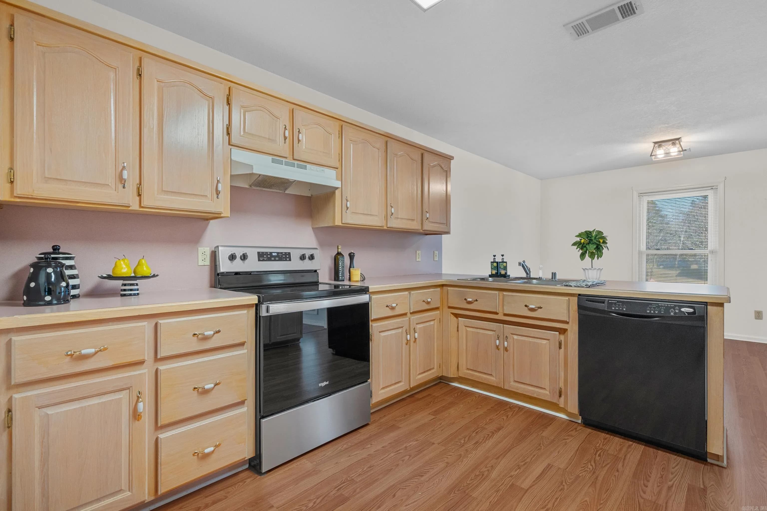Property at 143  Rhonda street - Image 17
