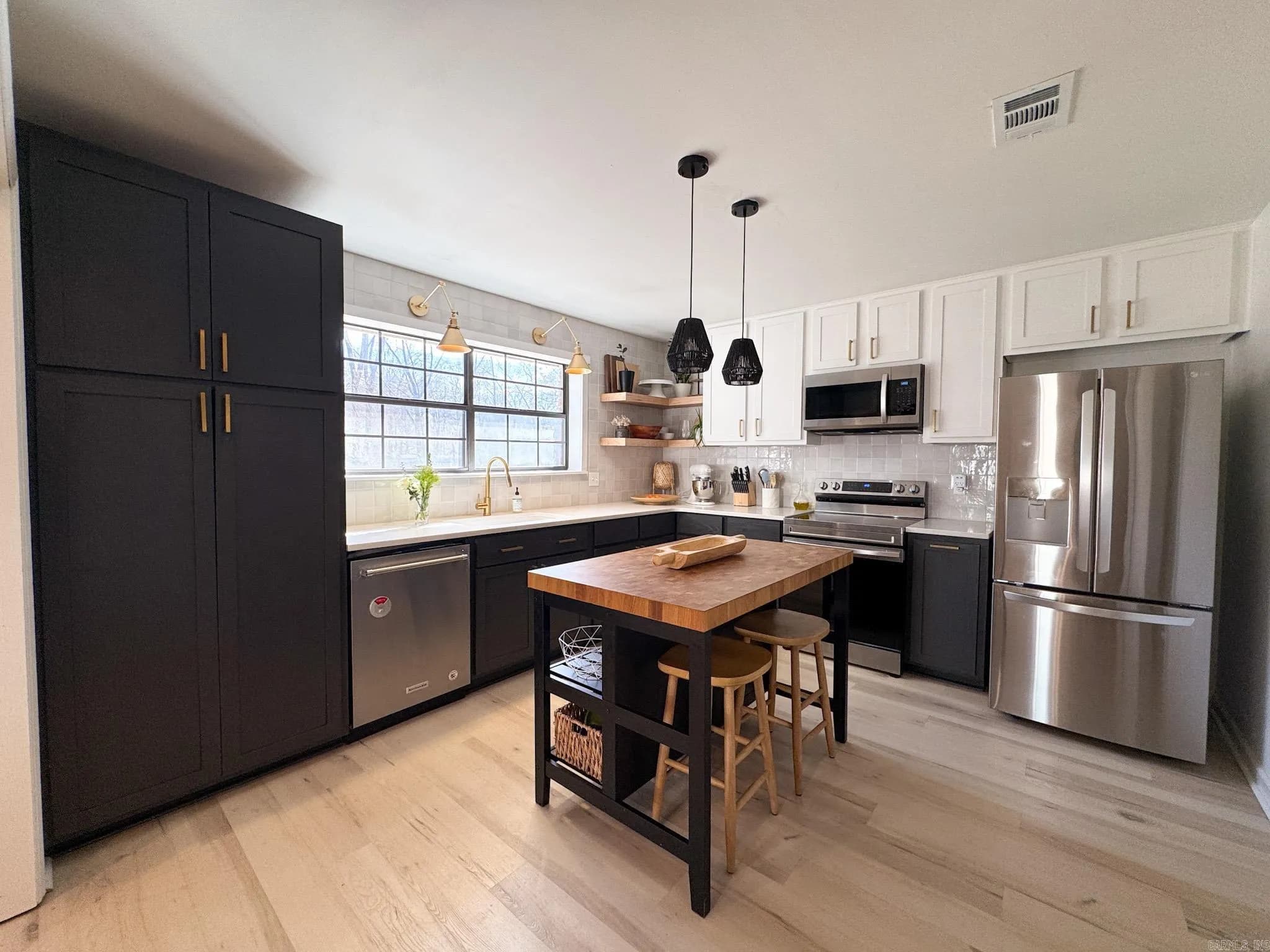 Property at 14  Ironwood - Image 7