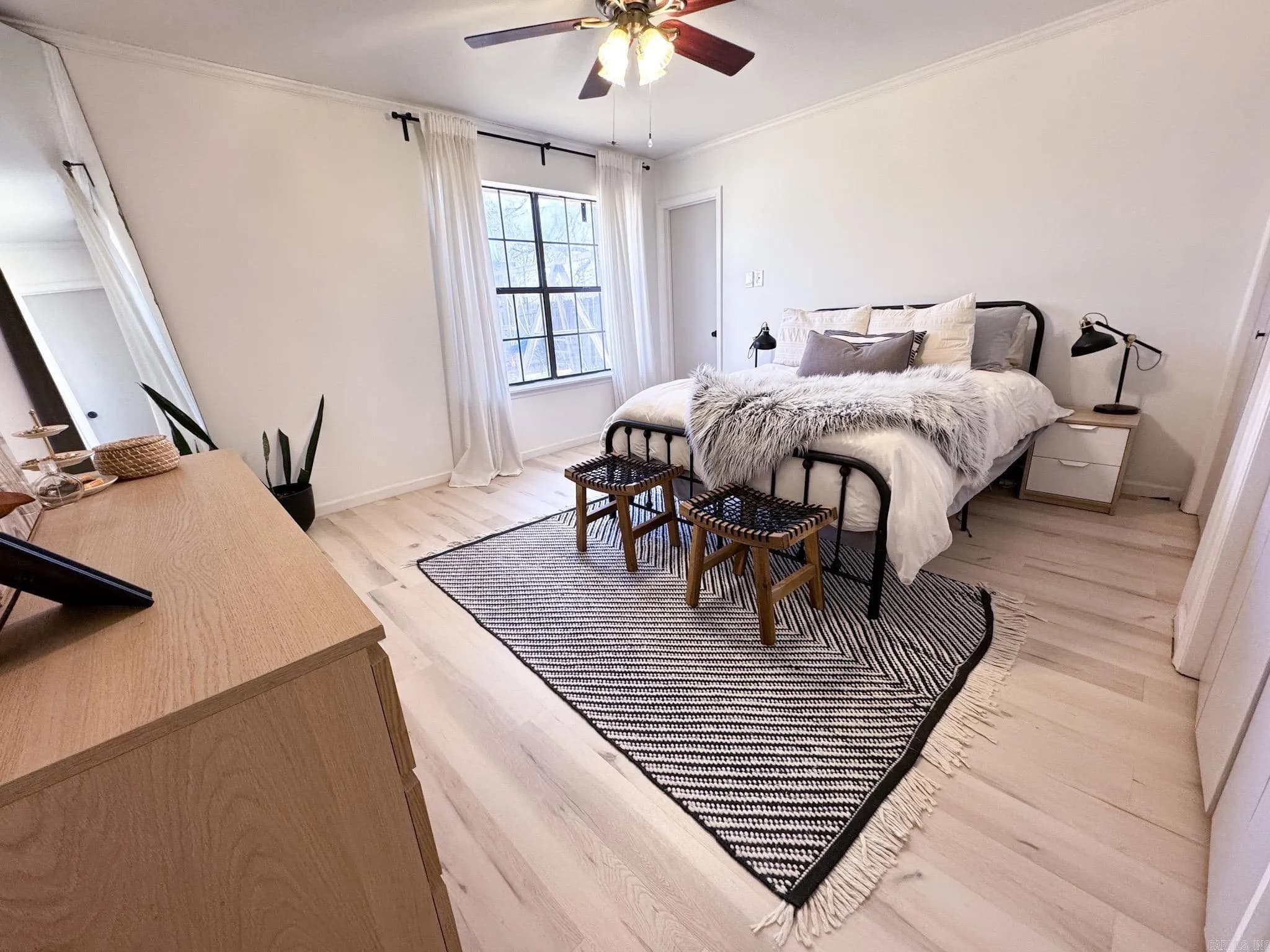 Property at 14  Ironwood - Image 10