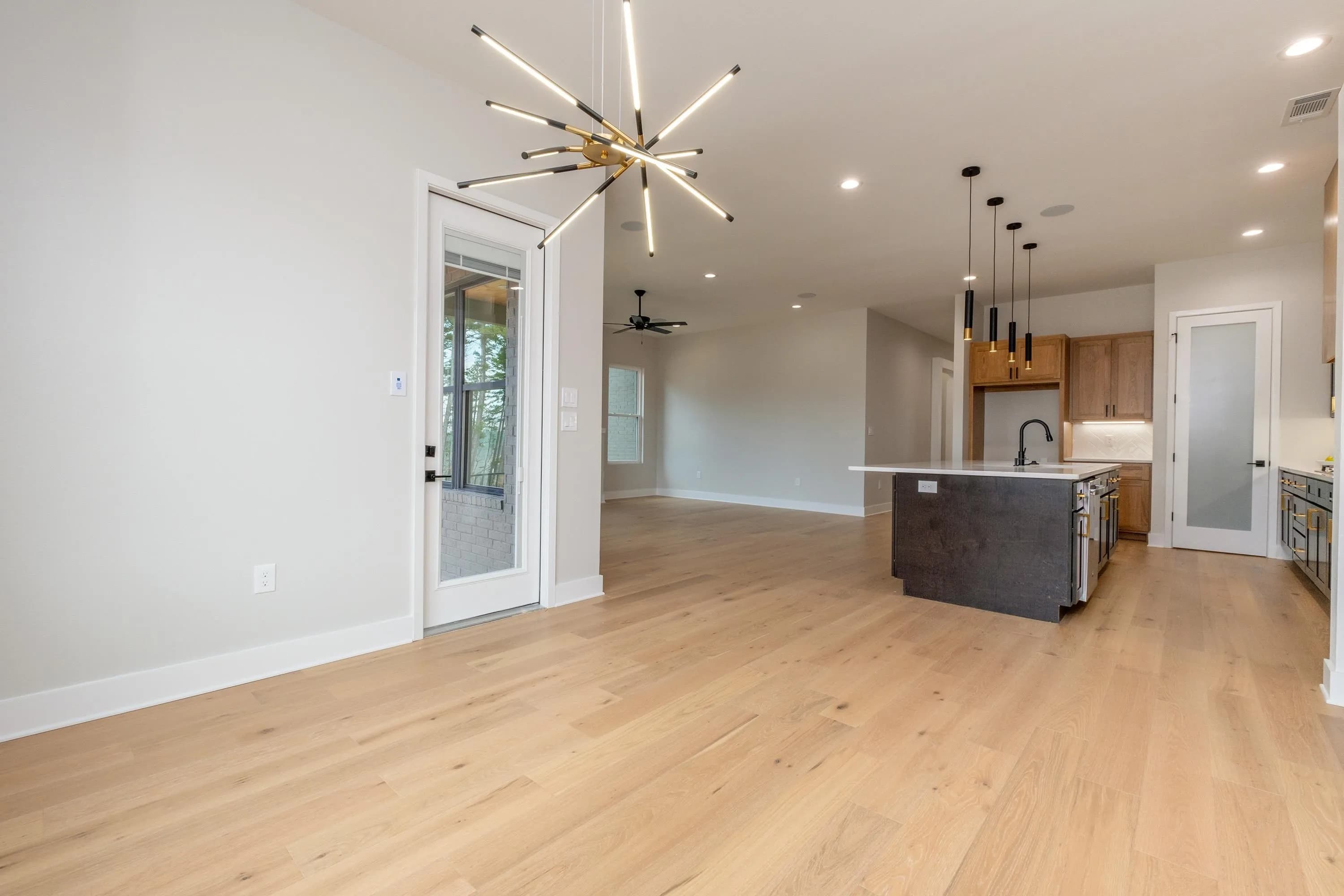 Property at 345  Fletcher - Image 20