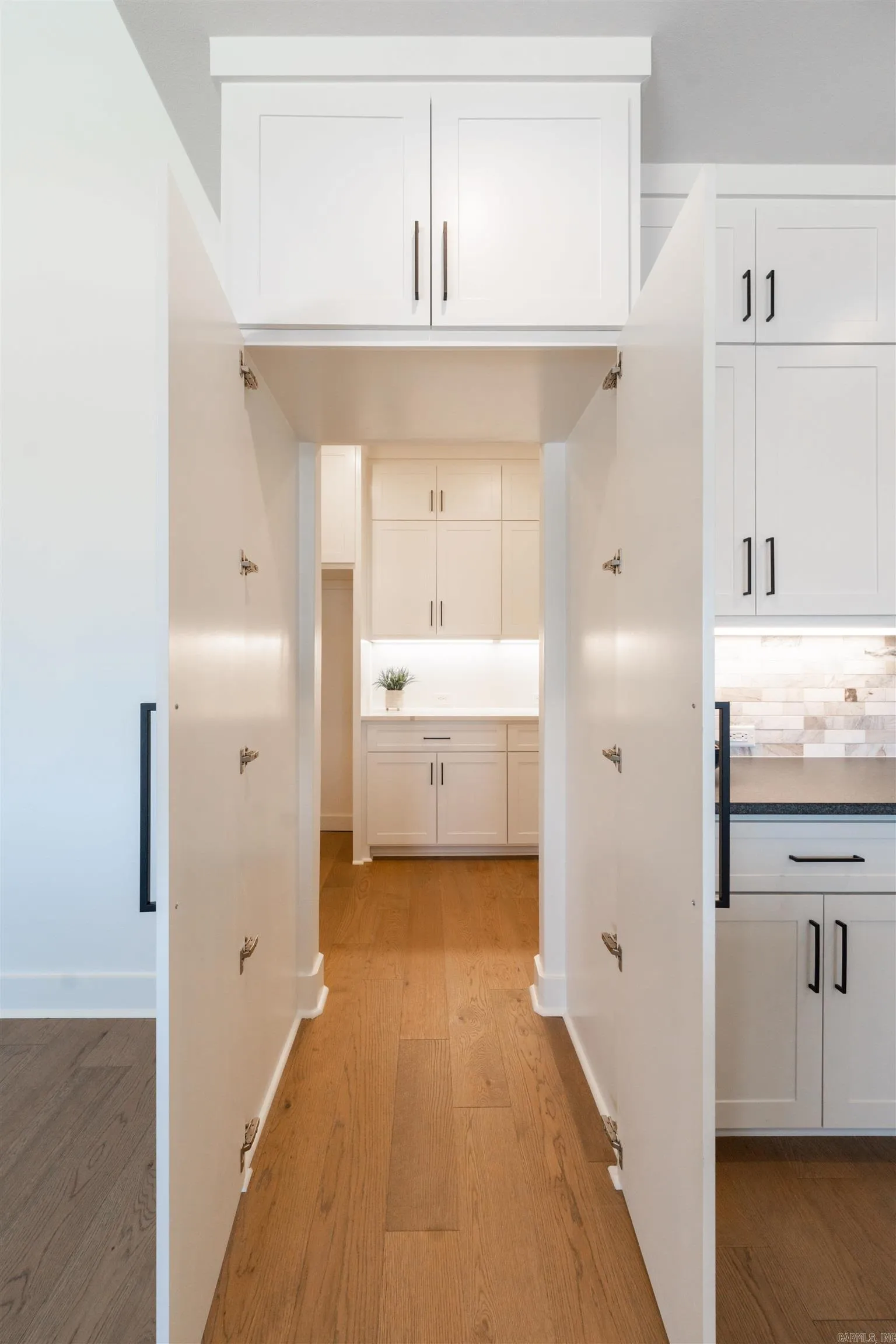 Property at 114  Timberland - Image 12