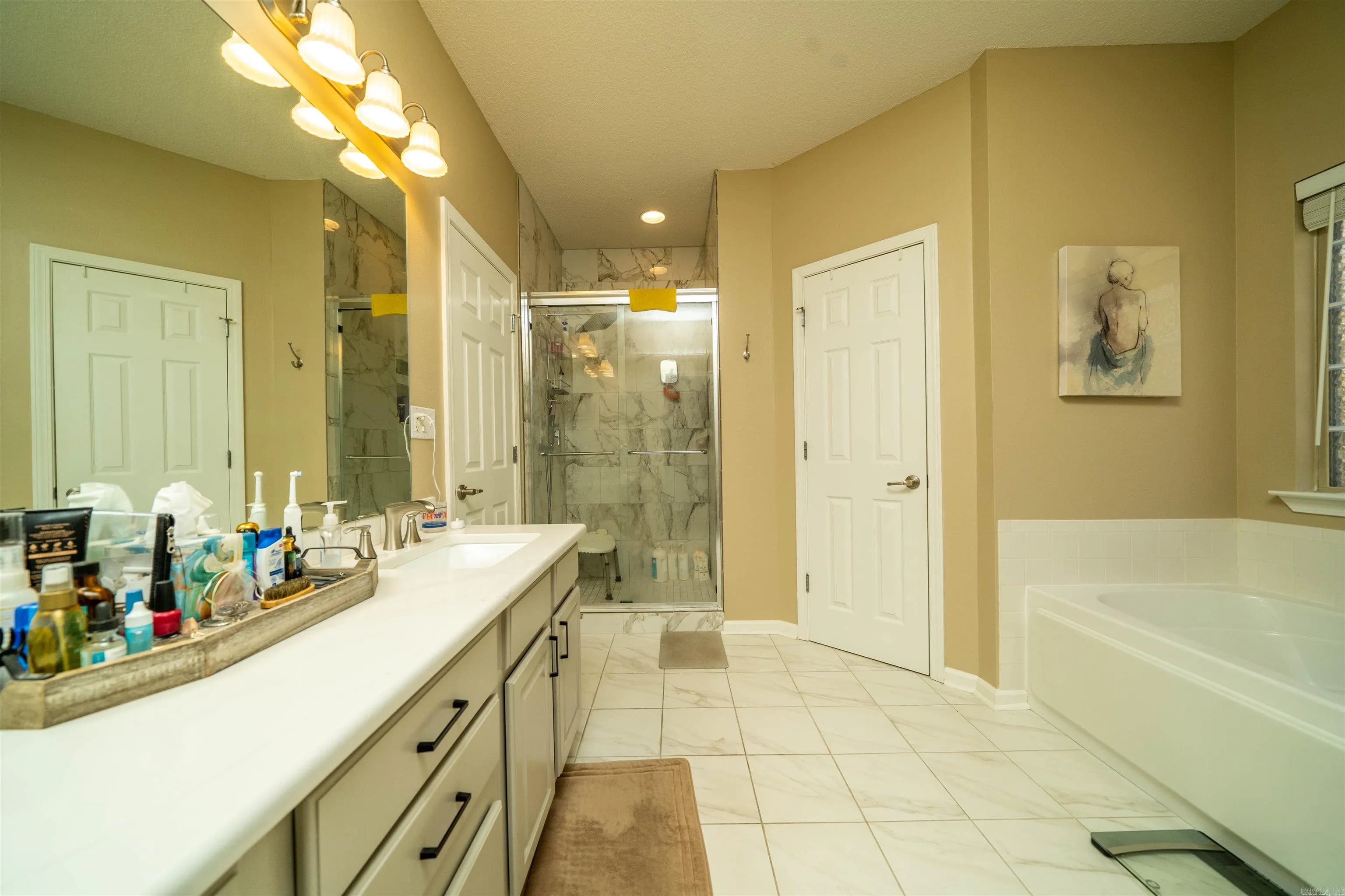 Property at 6  Fastota - Image 8