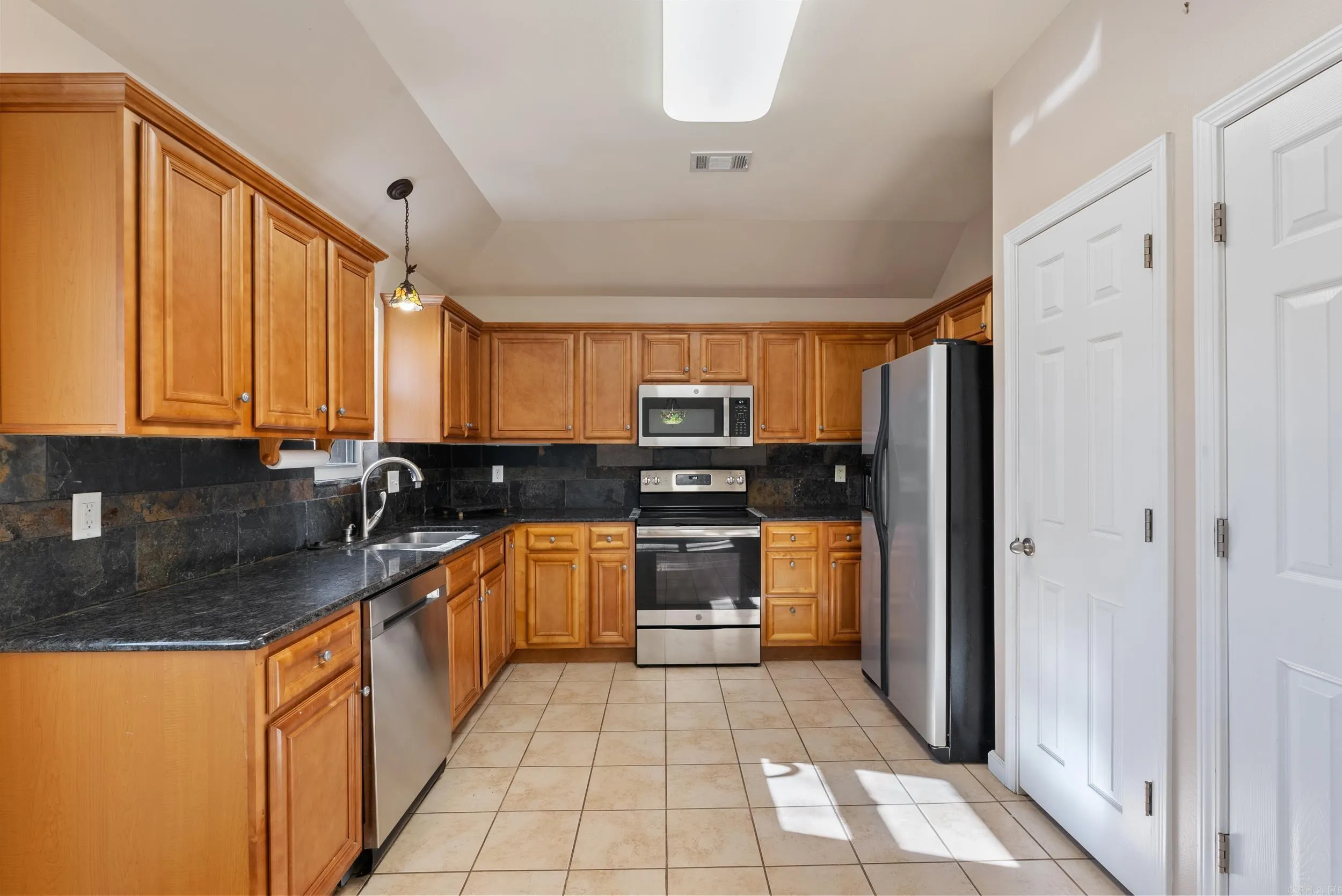 Property at 1201  Oxford avenue - Image 5