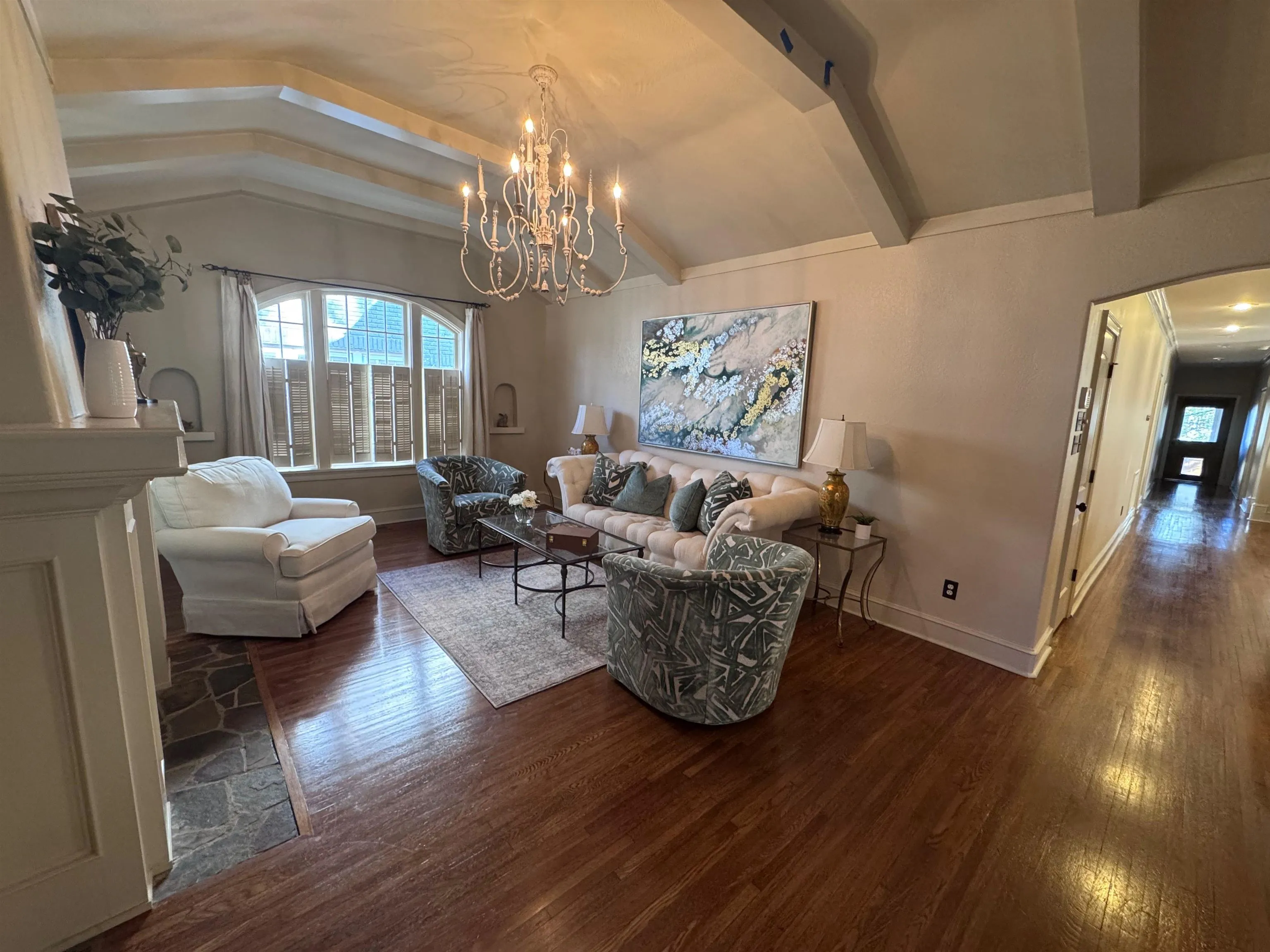 Property at 1917 N Tyler - Image 6