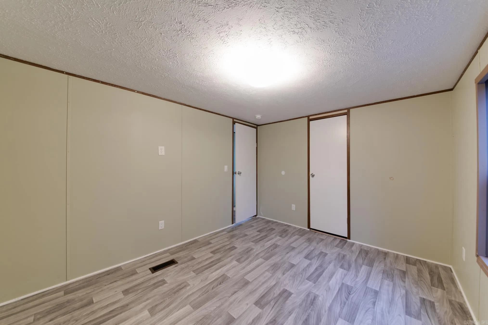 Property at 1345  Mccollum - Image 16