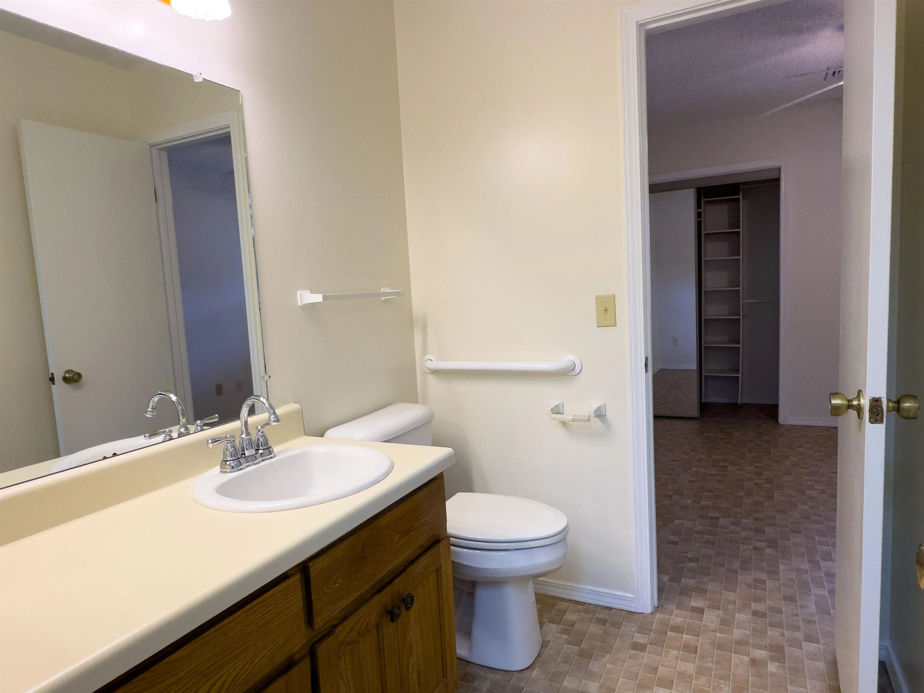 Property at 14  Spring river - Image 19