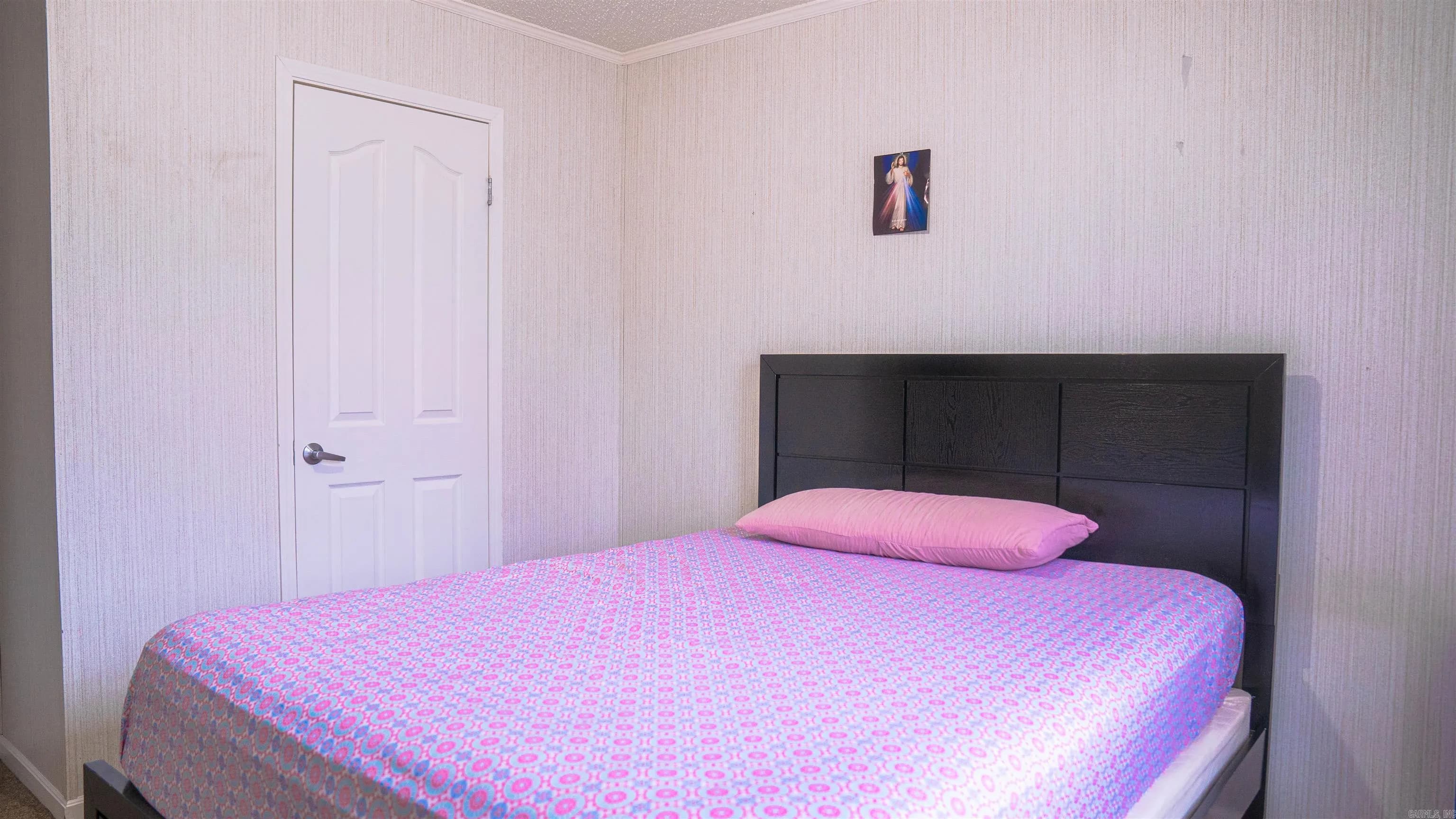 Property at 12143  Hood - Image 17