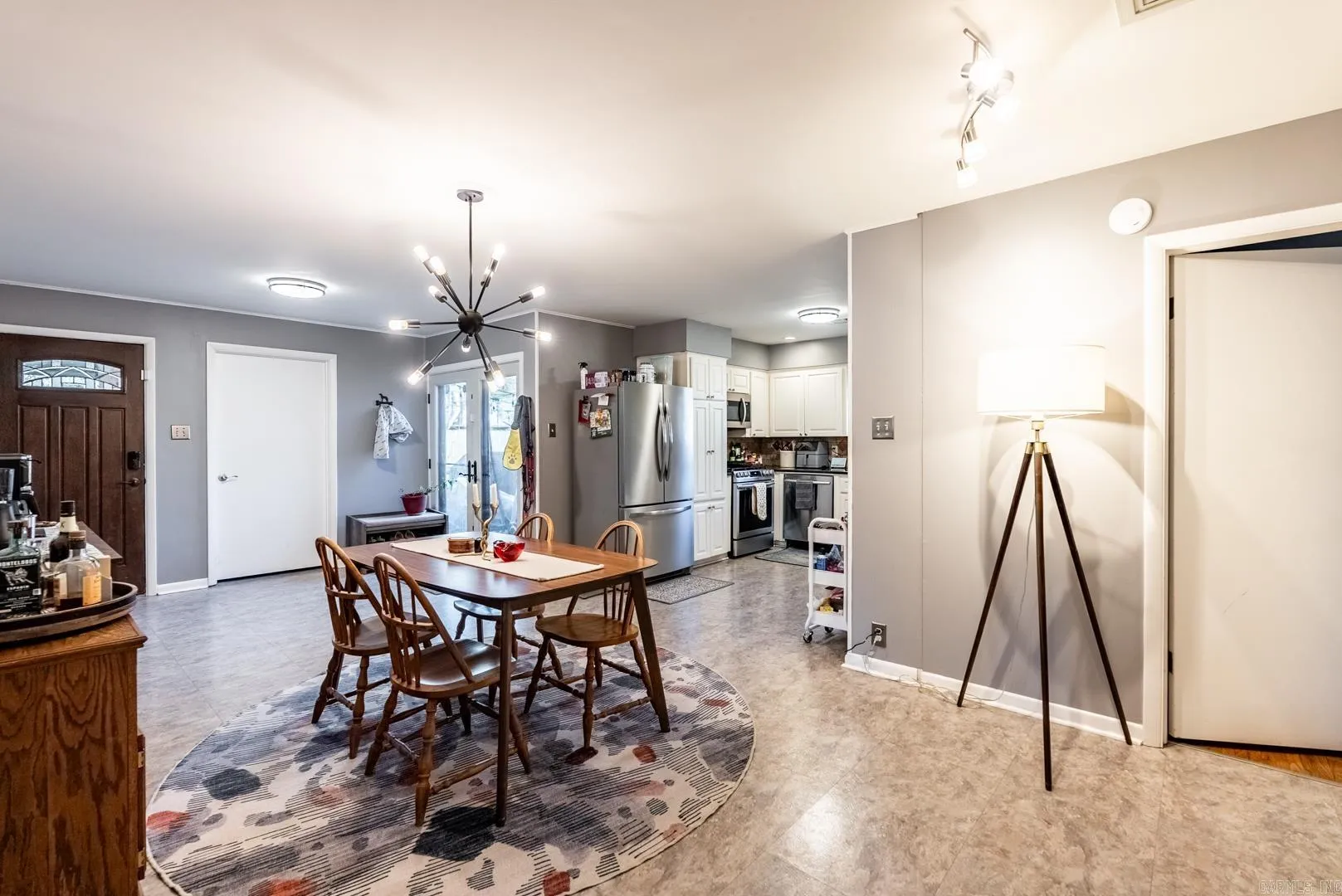 Property at 7502  Evergreen drive - Image 10
