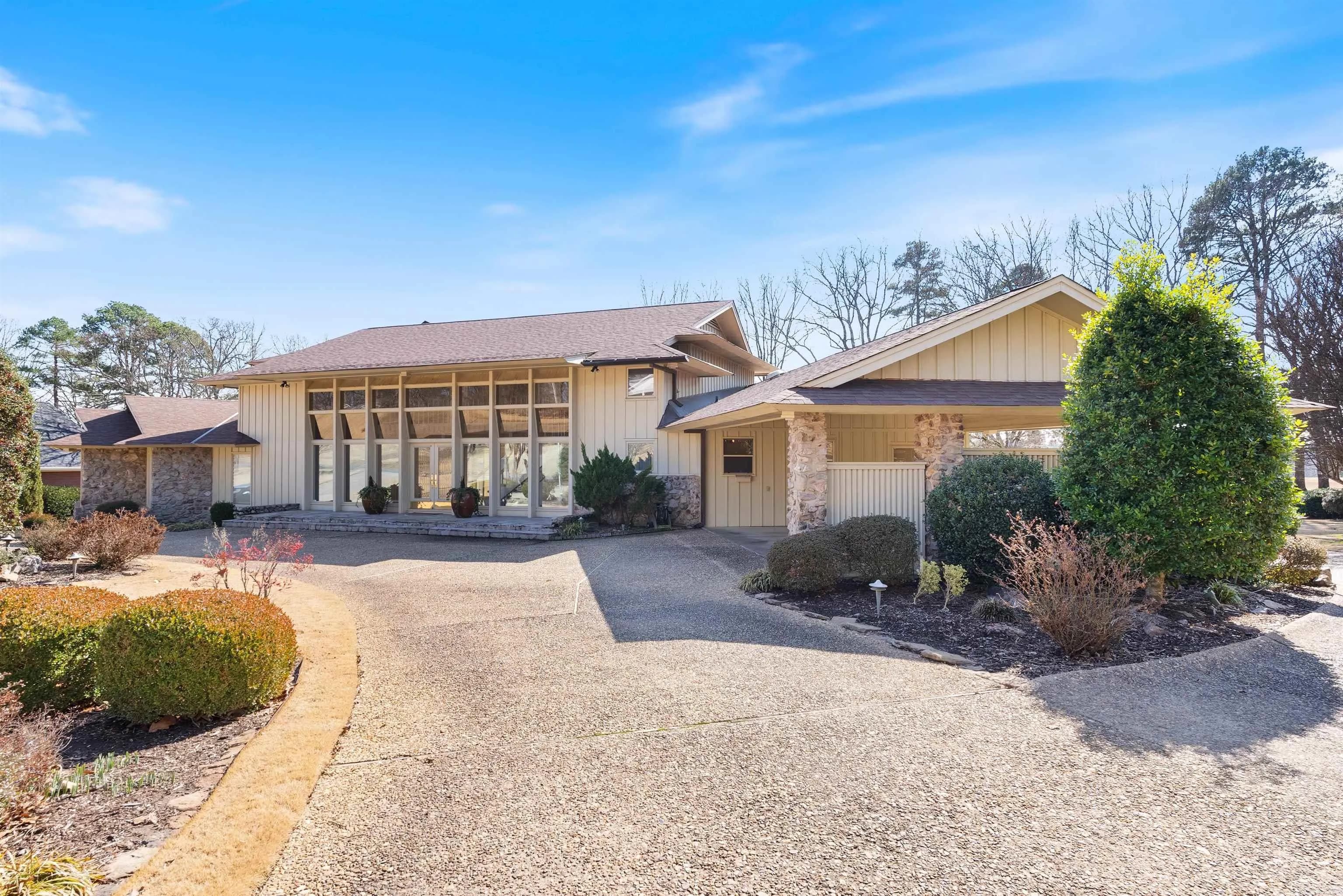 Property at 12015  Fairway - Image 1