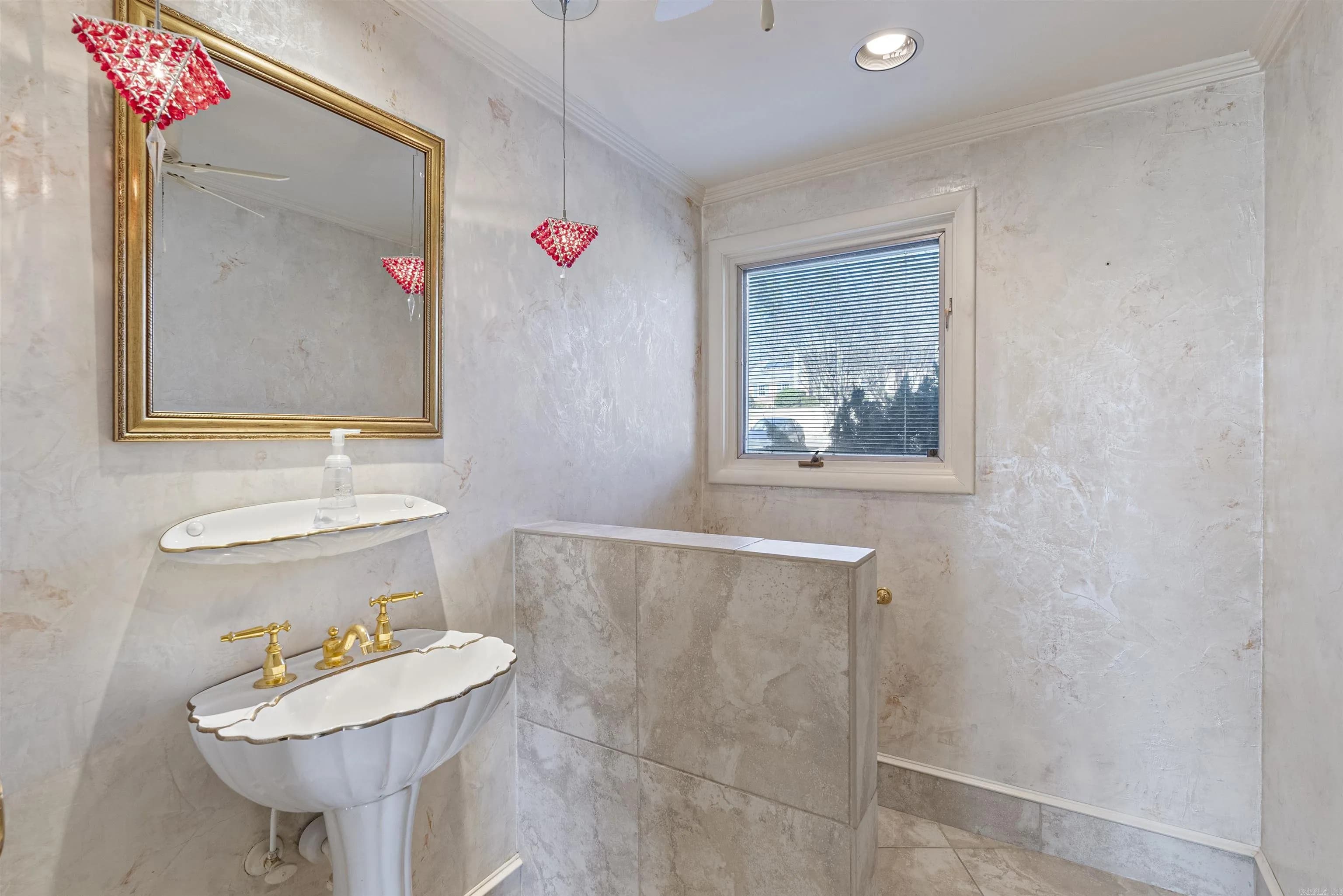 Property at 12015  Fairway - Image 22