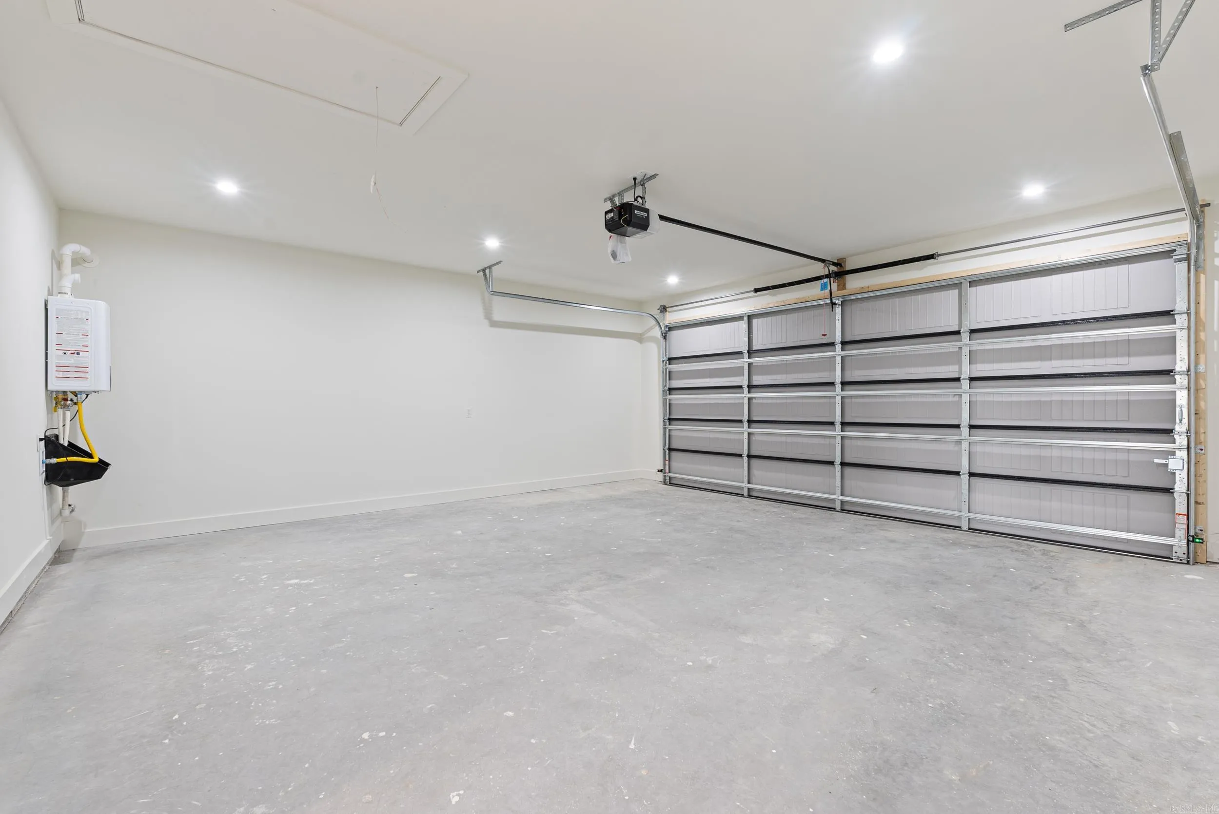 Property at 2  Ridge view cv - Image 36