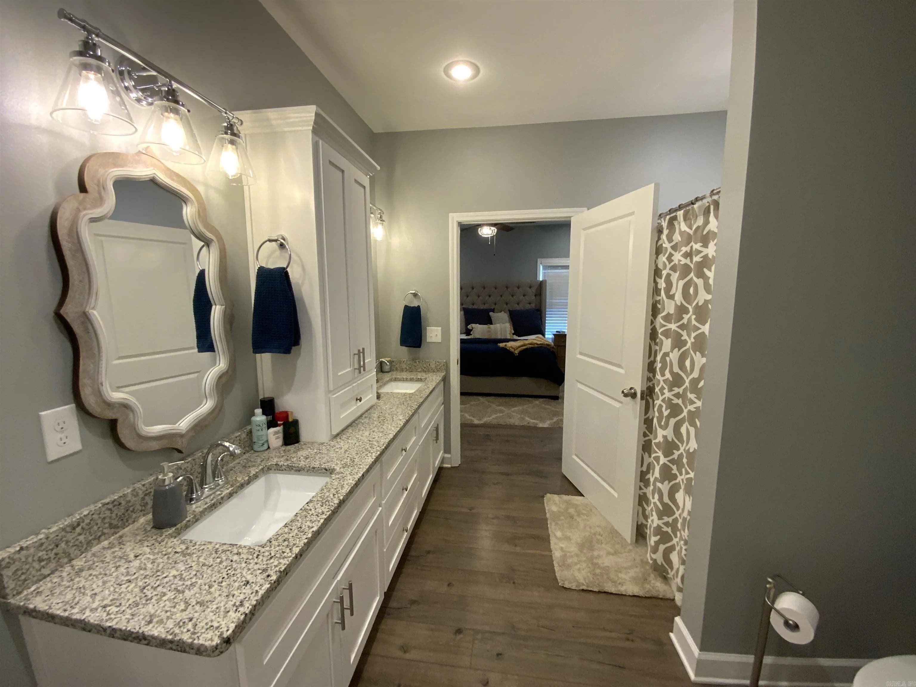 Property at 14  Jacob lane - Image 21
