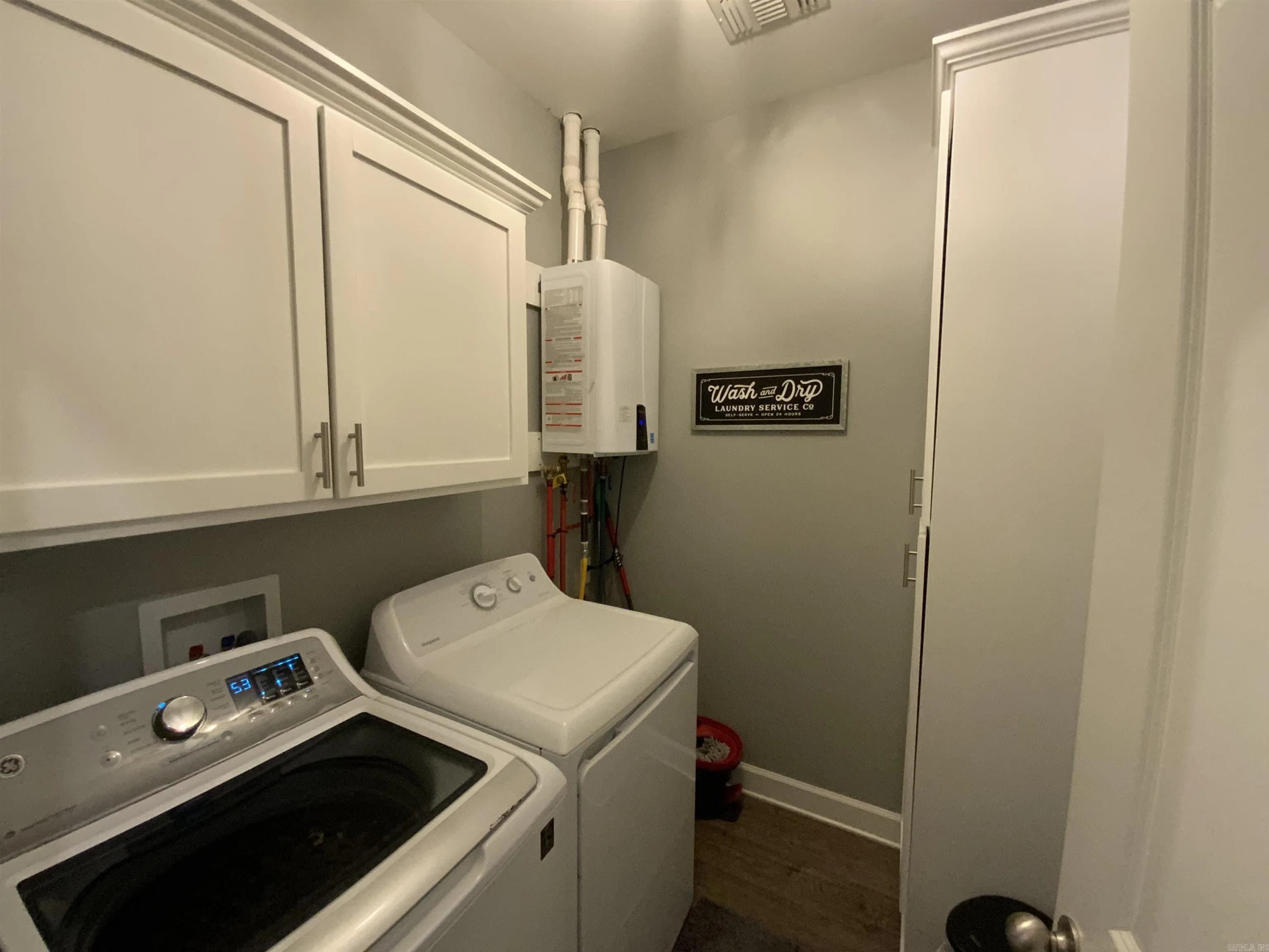 Property at 14  Jacob lane - Image 17