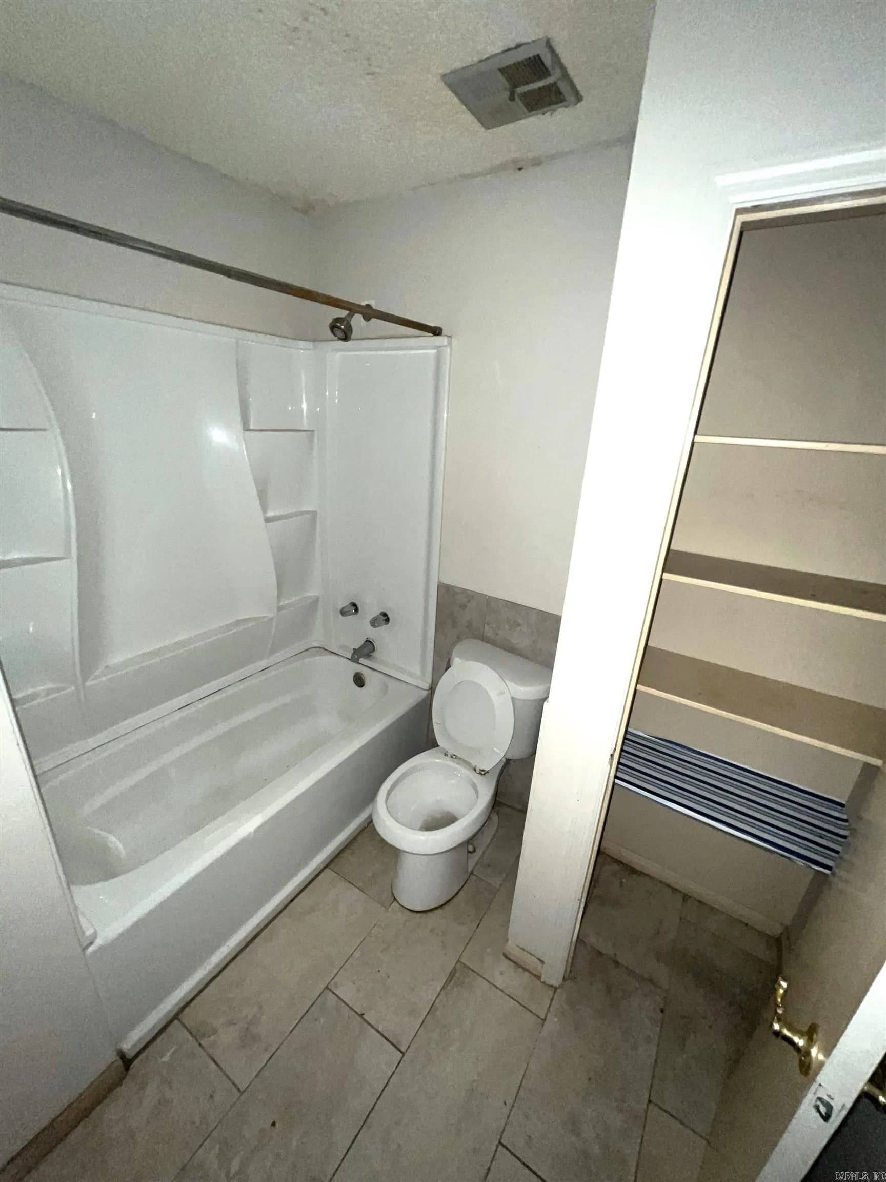 Property at 6315  Gary - Image 12