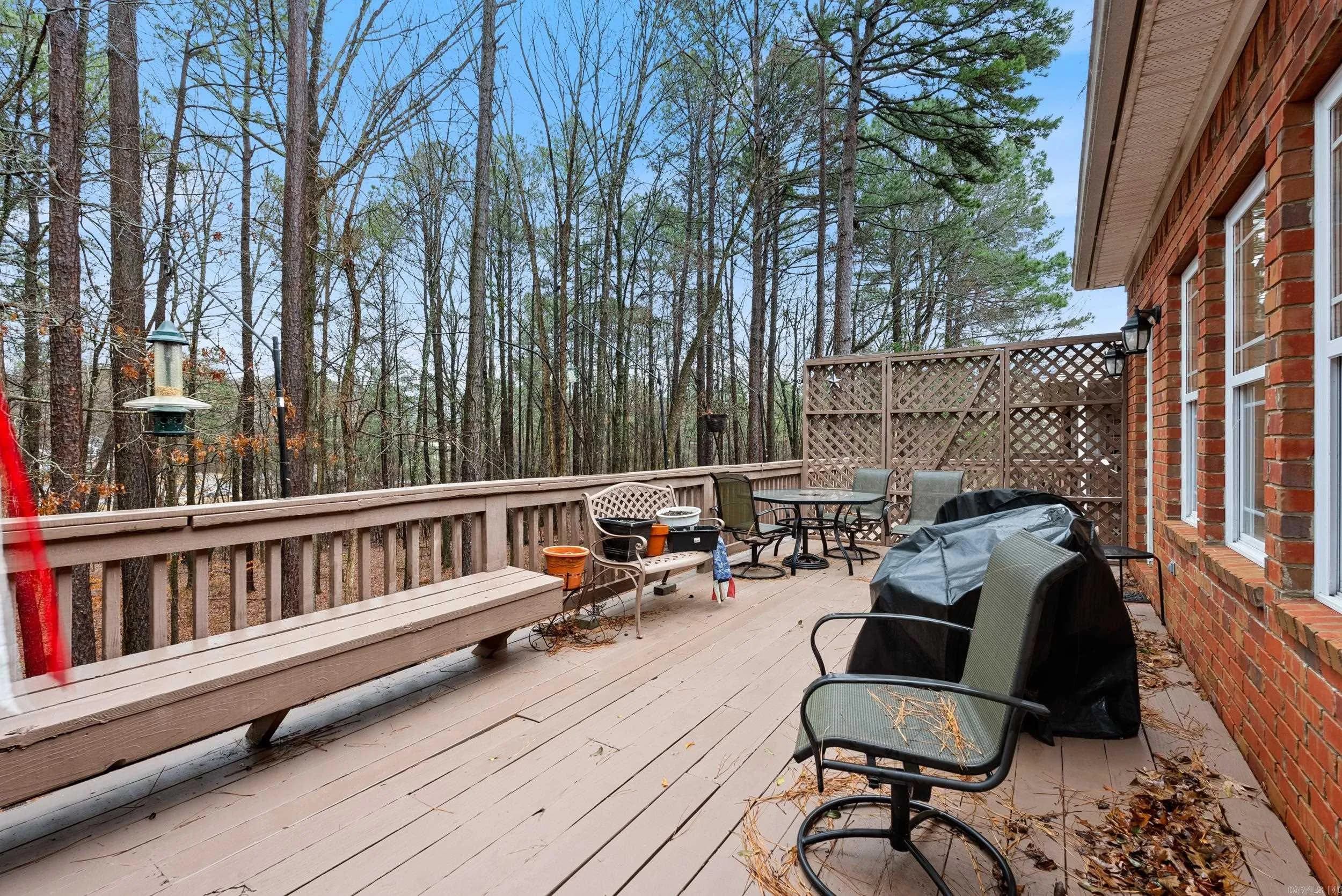 Property at 2602  Laurel - Image 6