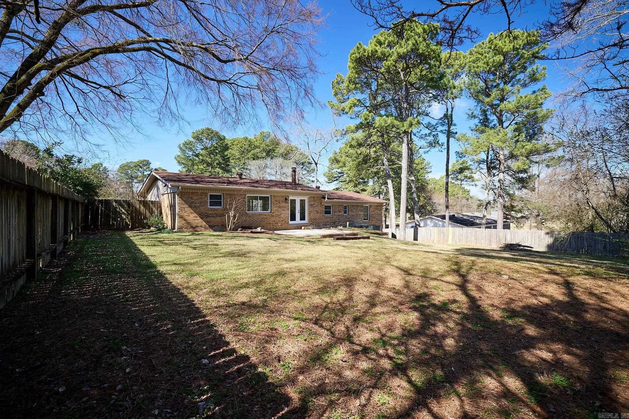 Property at 118  Gaff - Image 24