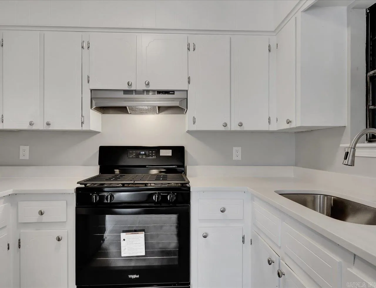 Property at 9407  Southwest - Image 13