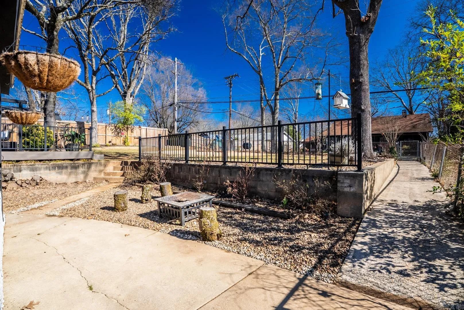 Property at 3612  Pope - Image 44