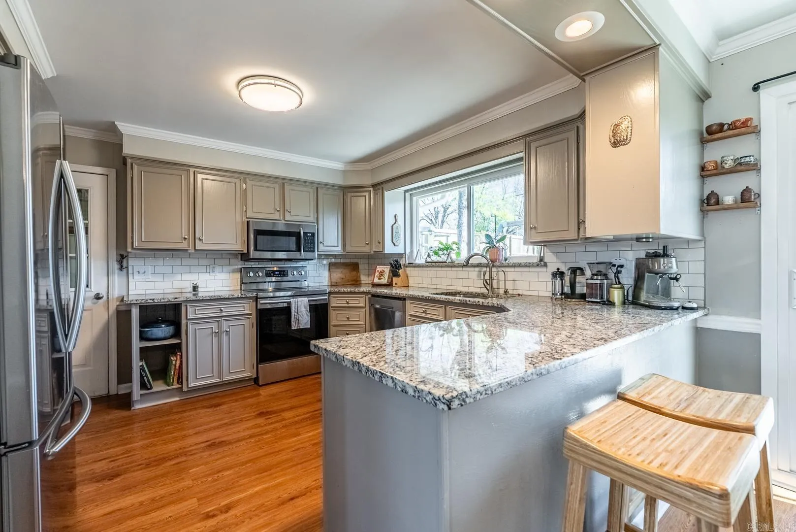 Property at 3612  Pope - Image 11