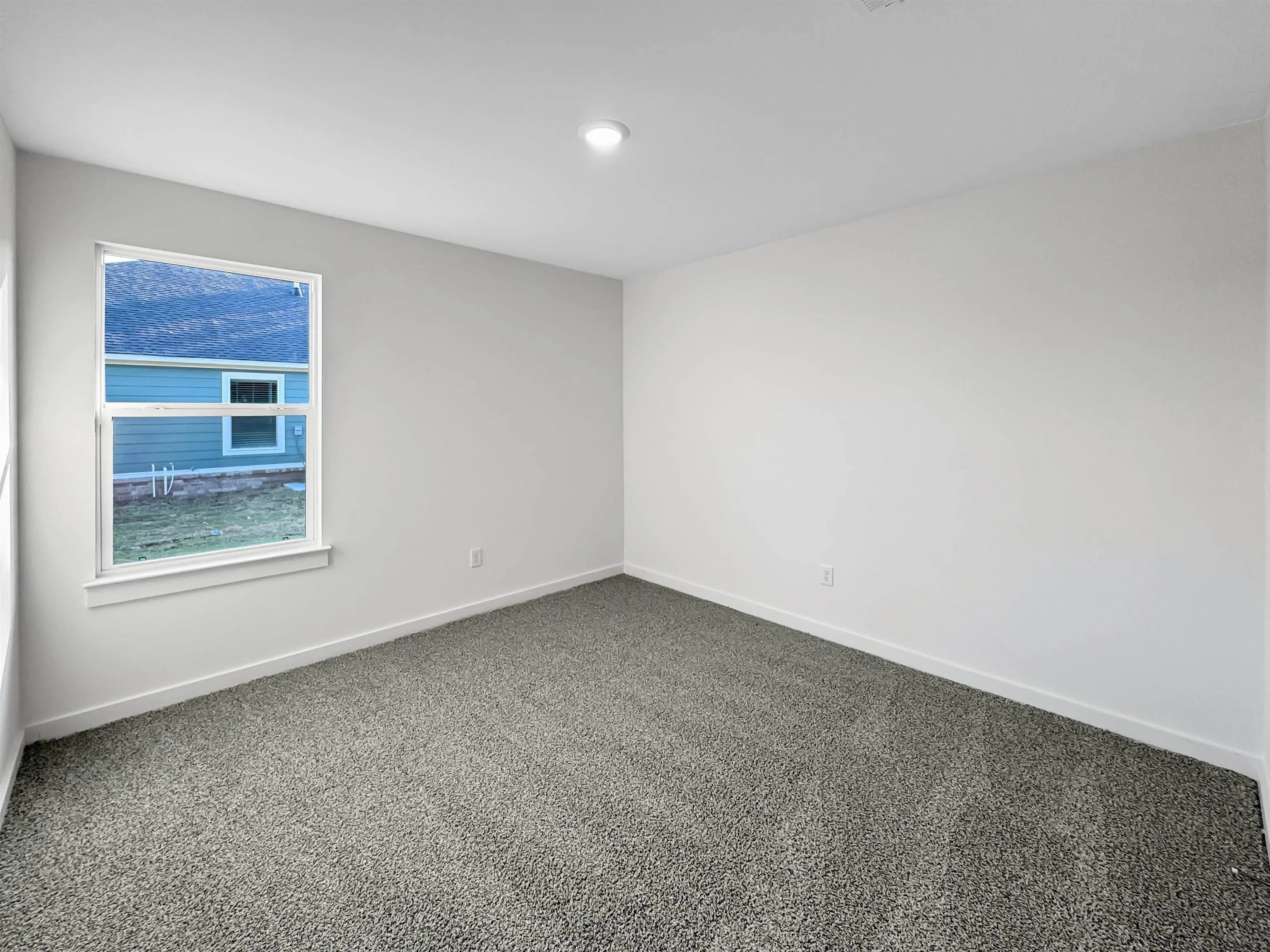 Property at 110 E Fredonia - Image 6