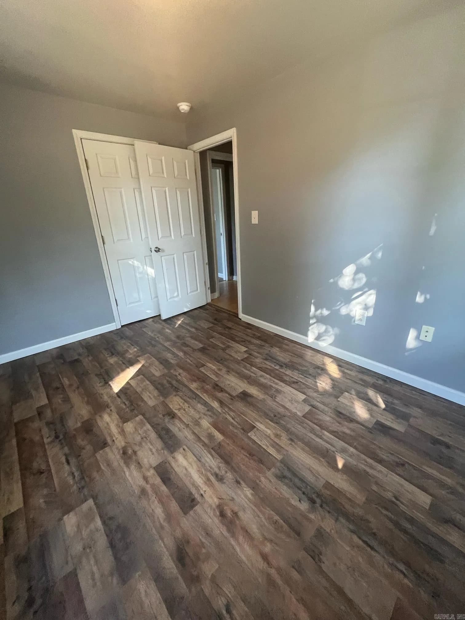 Property at 191  Roosevelt rd - Image 13