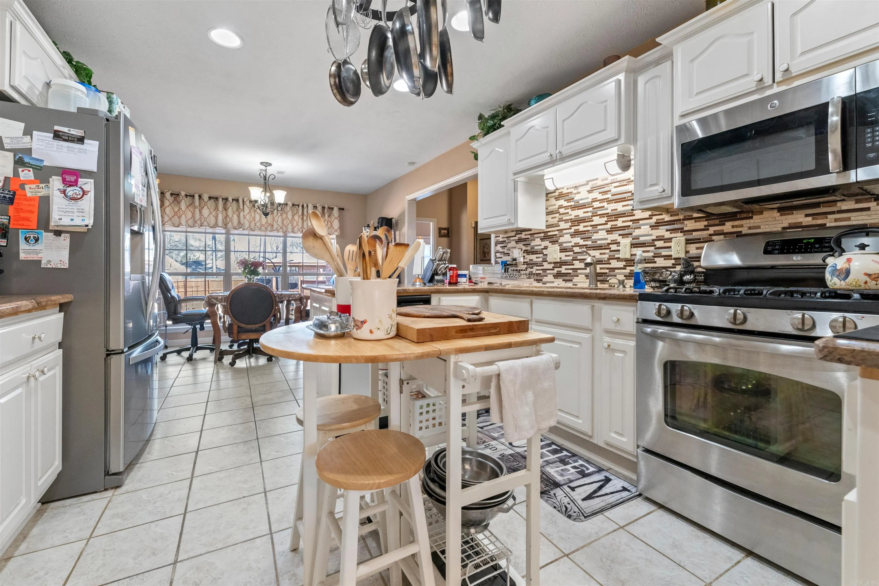 Property at 999  Salem - Image 11