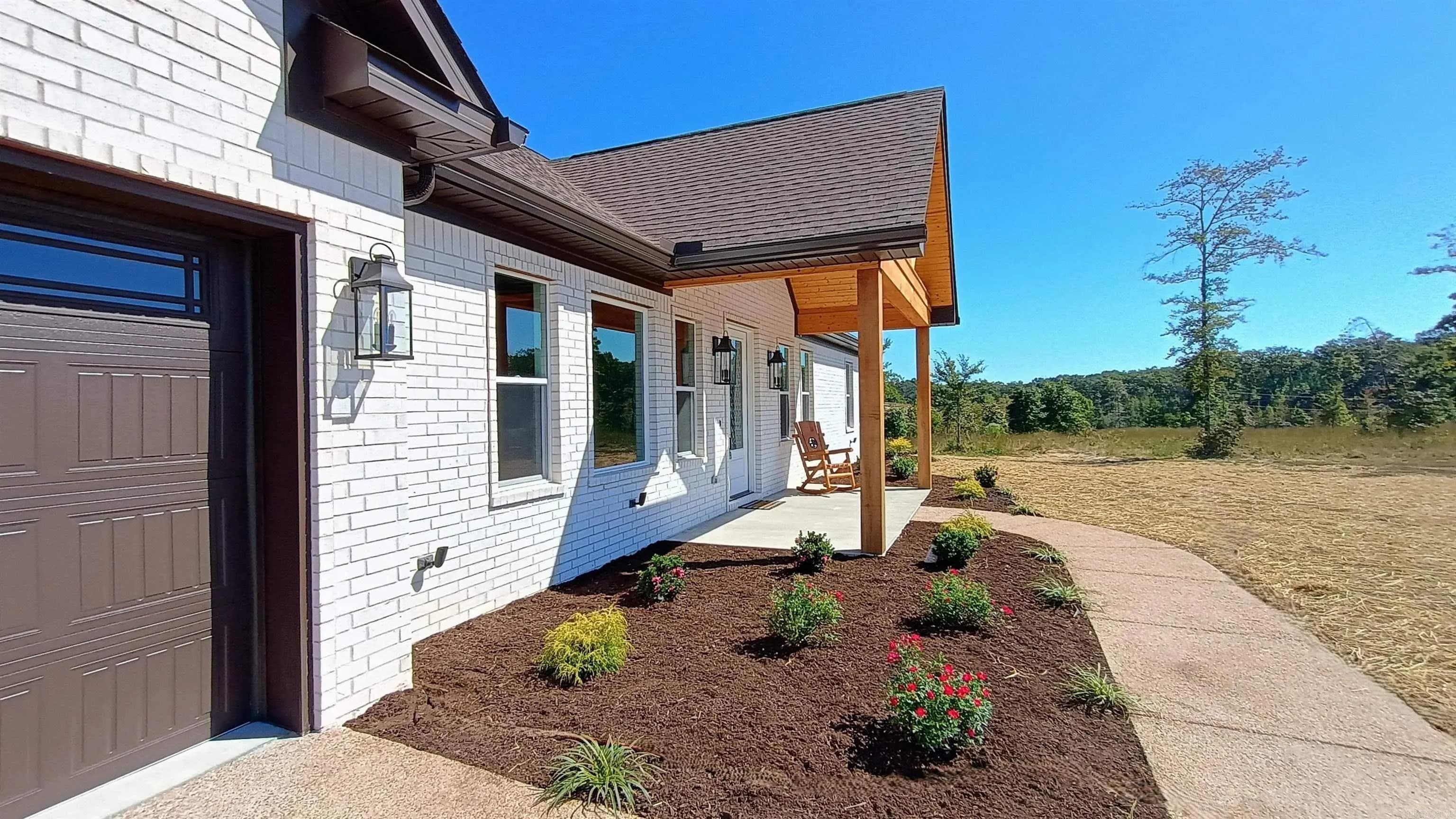 Property at 154  Shooting star trail - Image 6