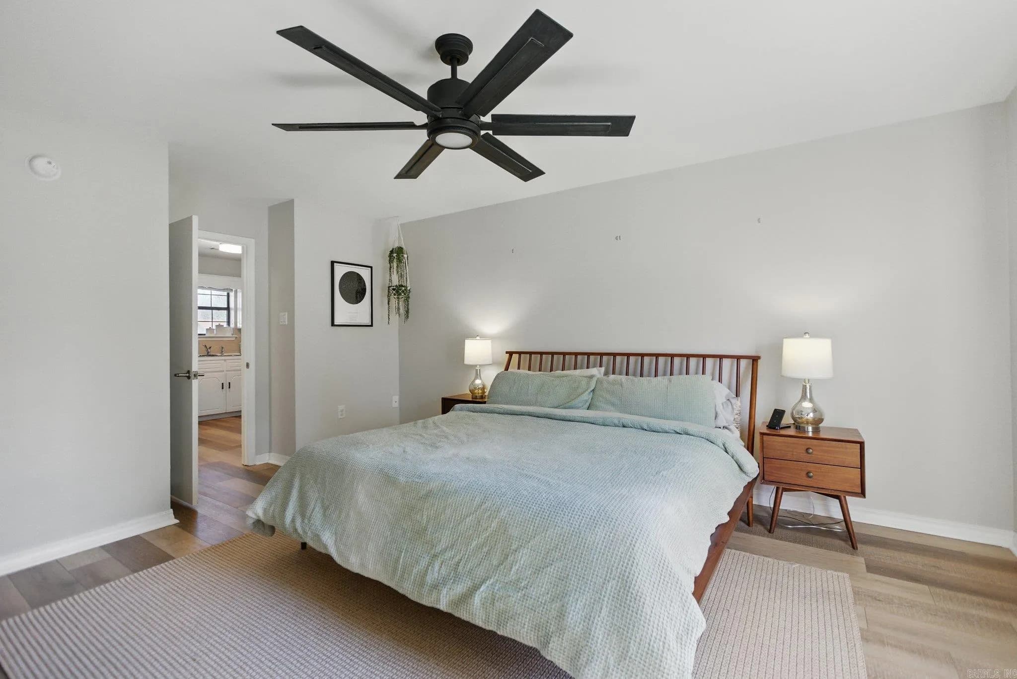 Property at 25  Red oak - Image 15