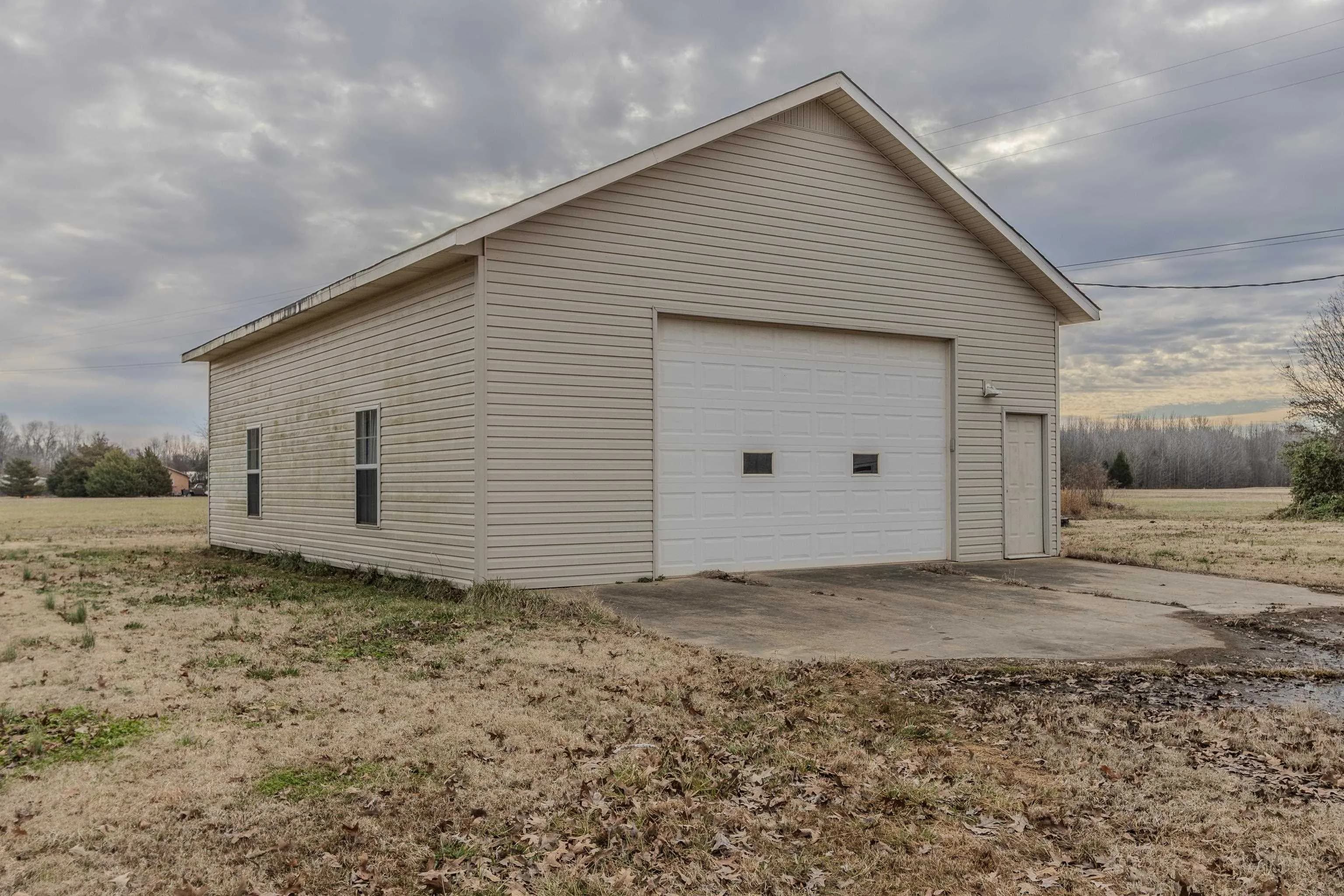 Property at 725 Greene  523 - Image 6
