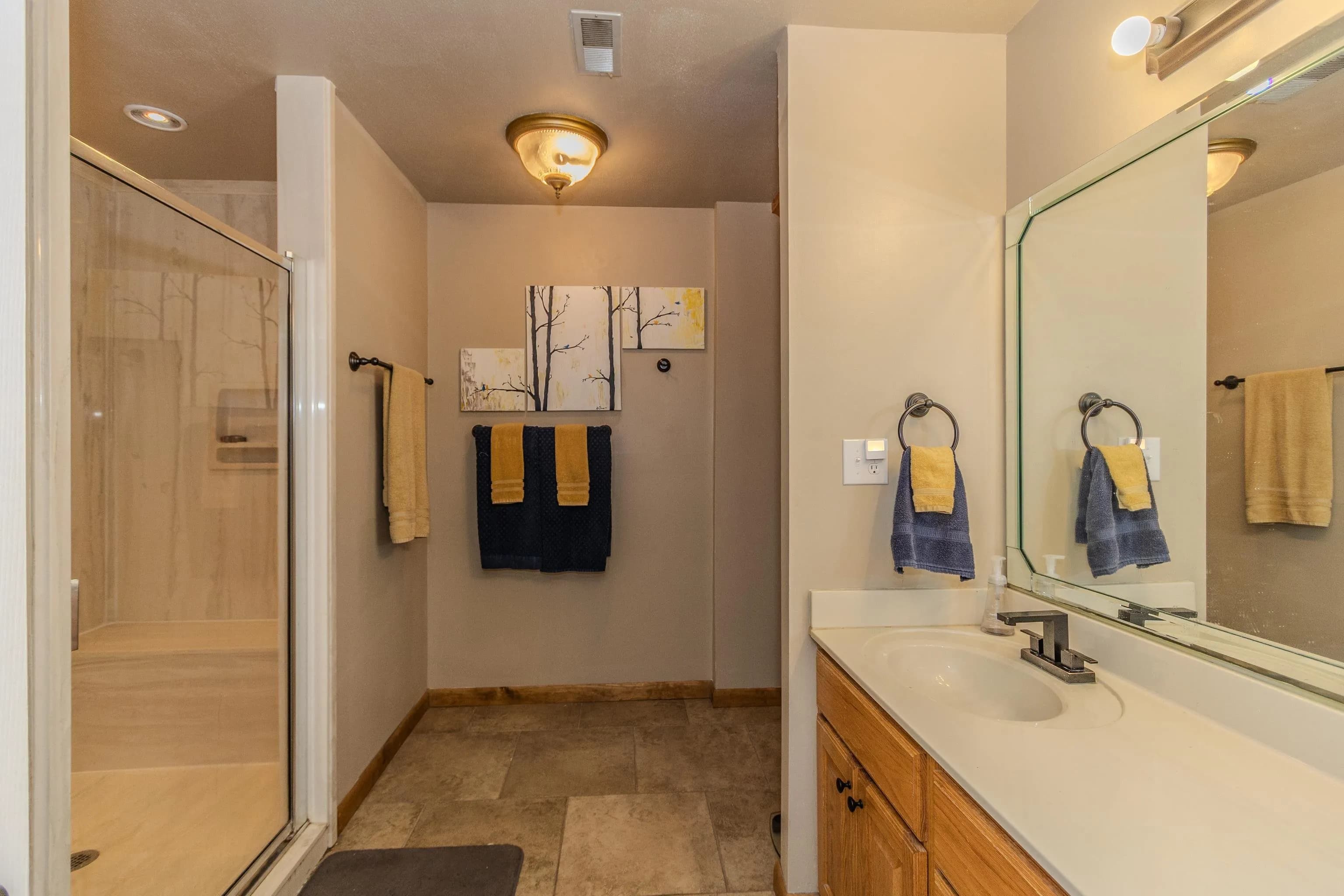 Property at 725 Greene  523 - Image 23