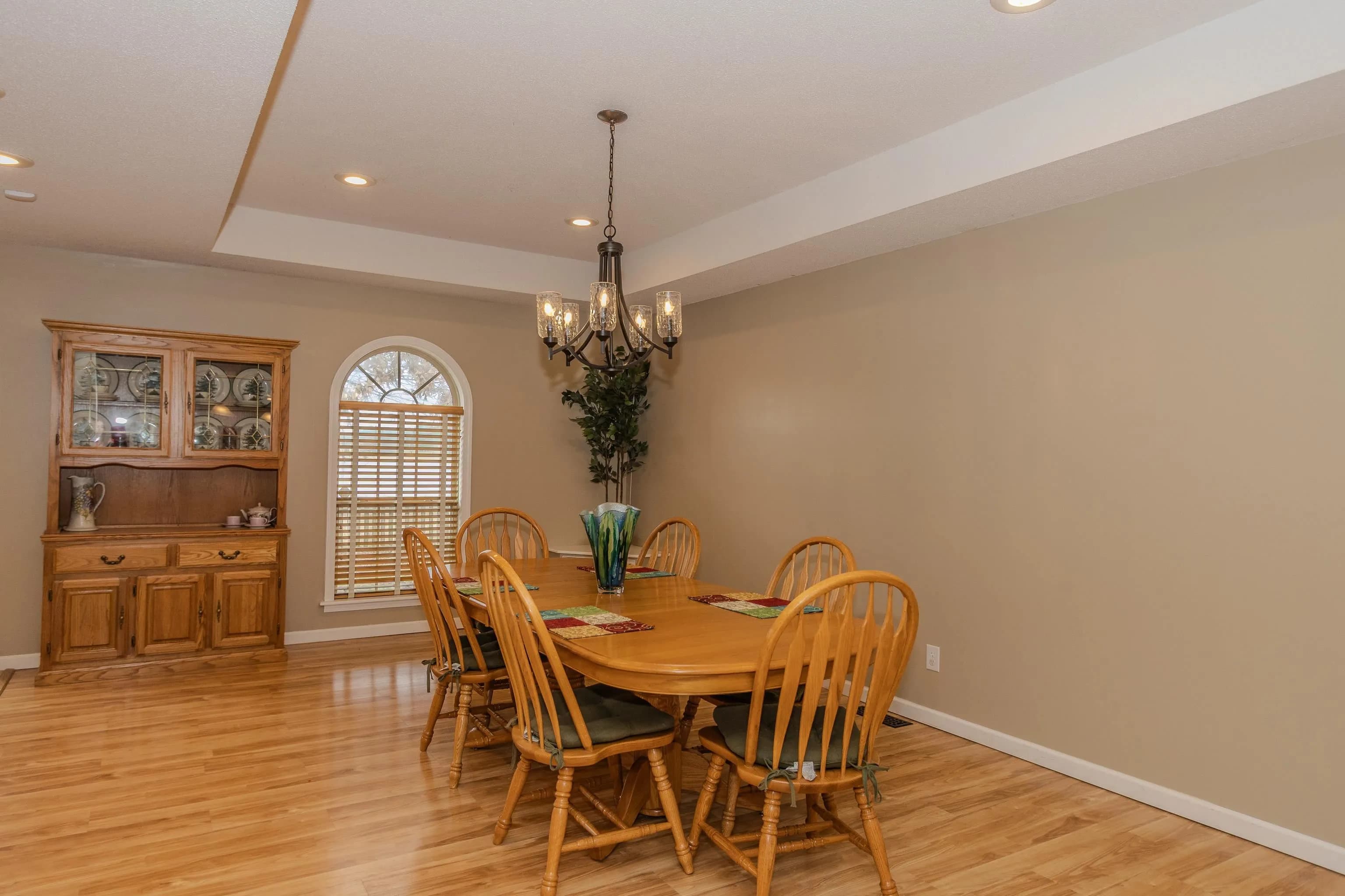 Property at 725 Greene  523 - Image 16