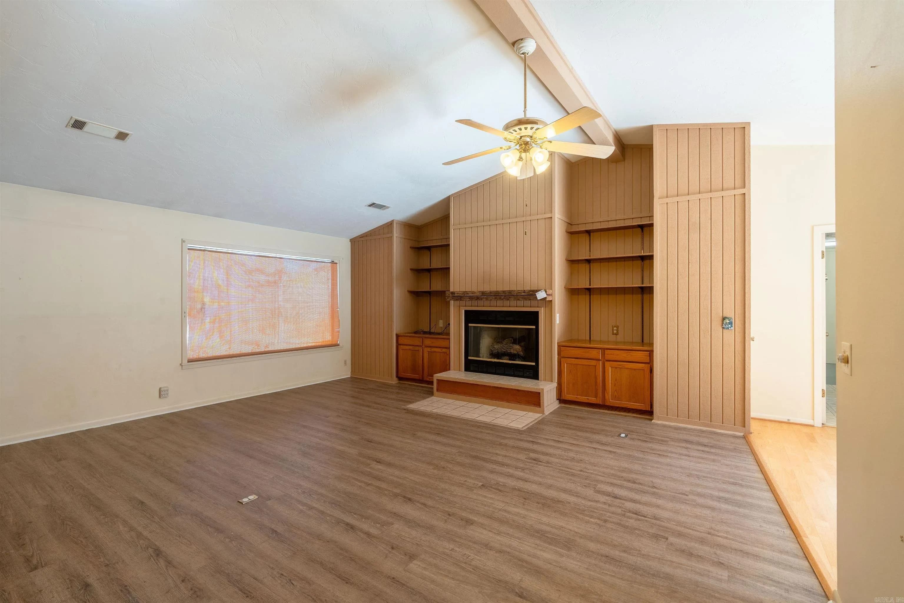 Property at 34 E Waterfall rd - Image 10