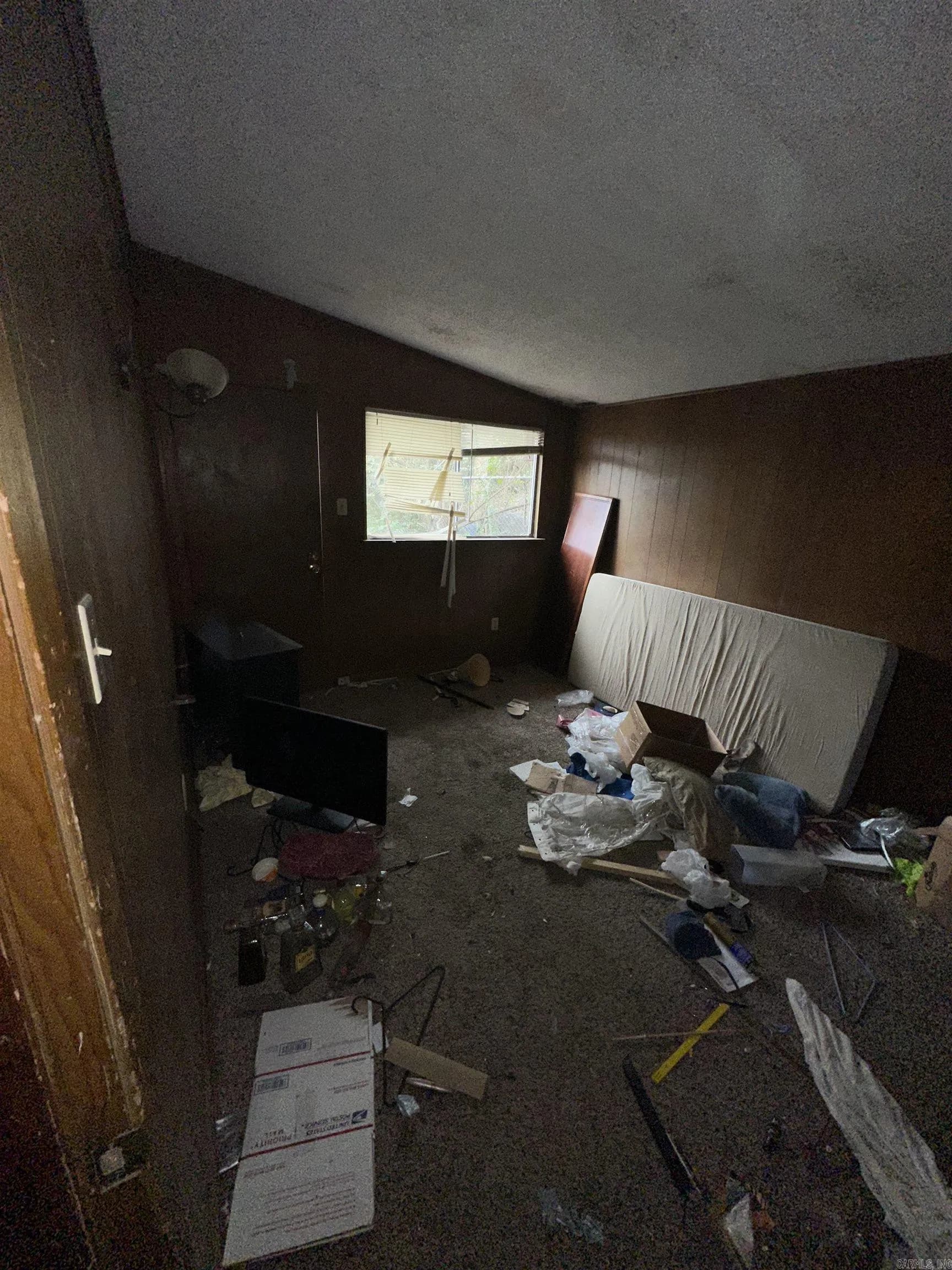 Property at 428  Sierra madre - Image 9