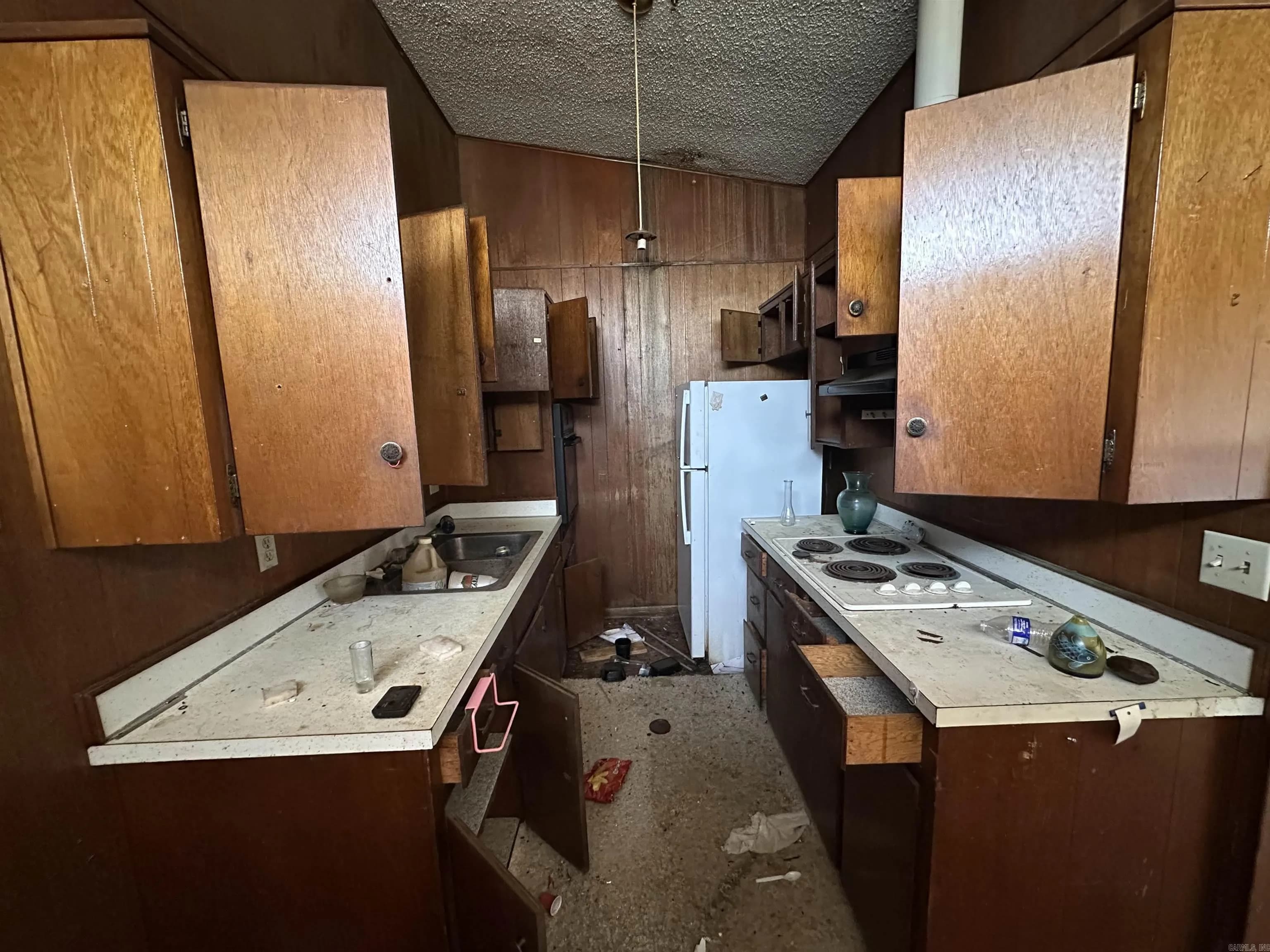 Property at 428  Sierra madre - Image 5