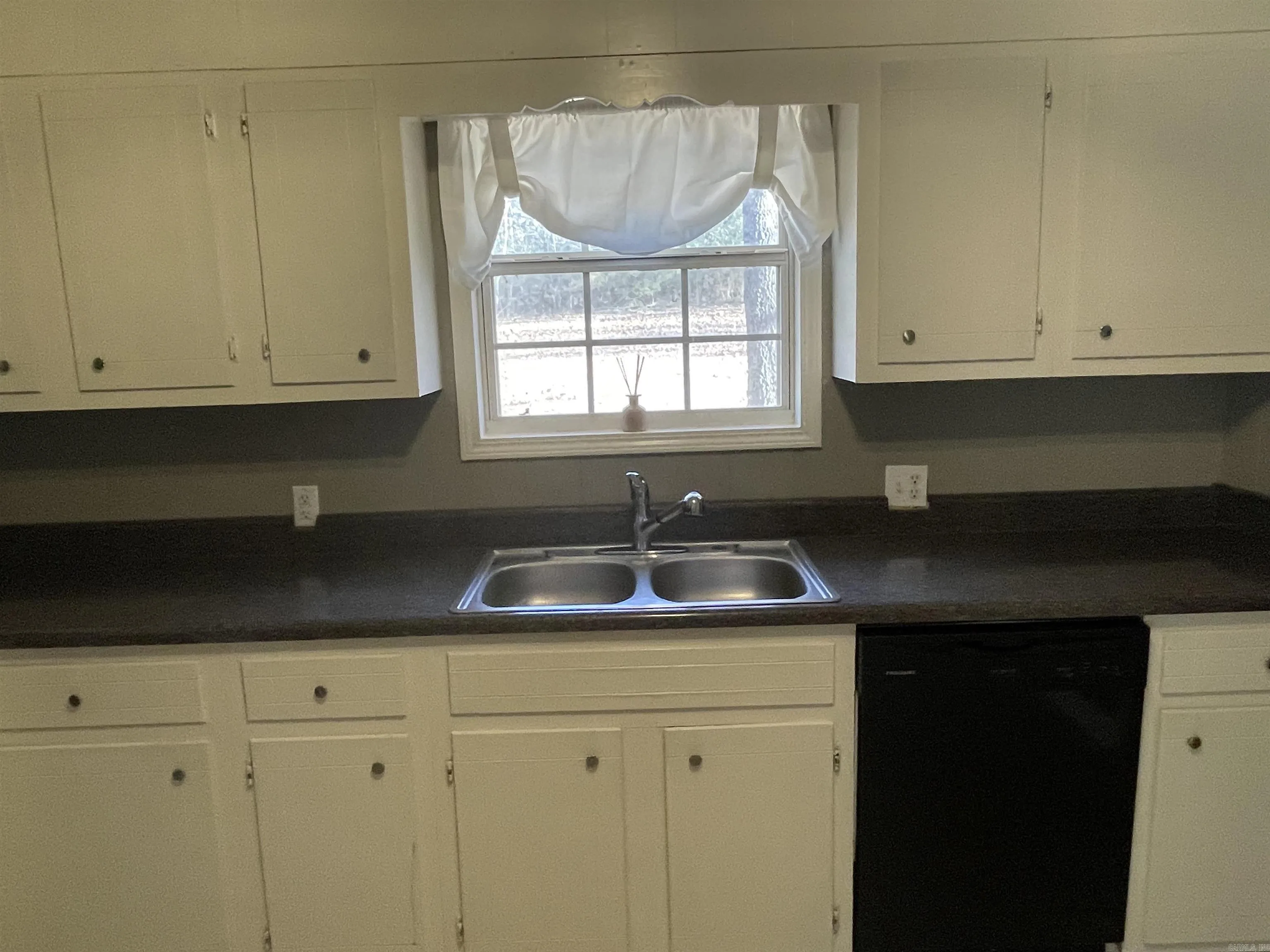 Property at 10  Valley view - Image 15