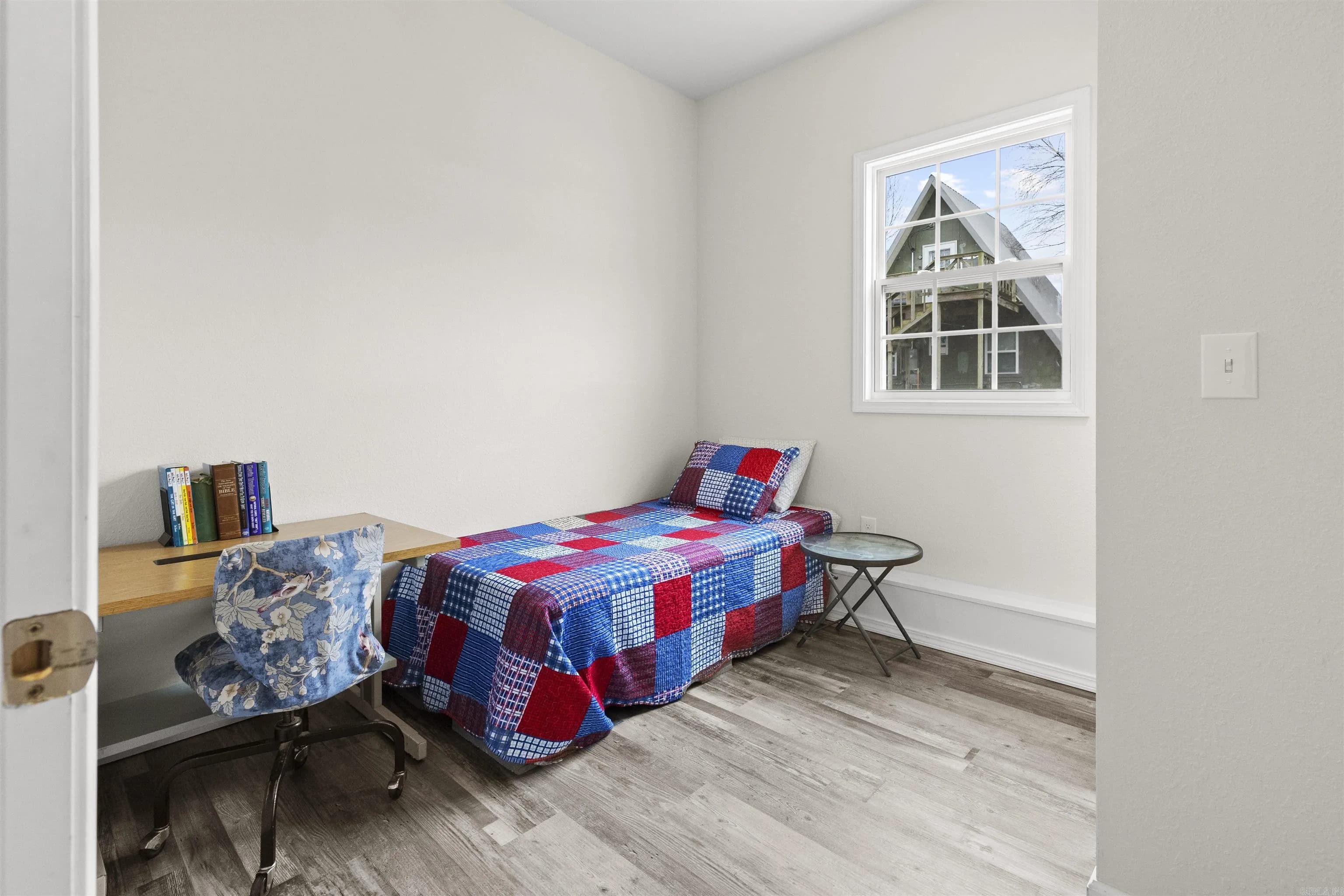 Property at 104B N Main - Image 4