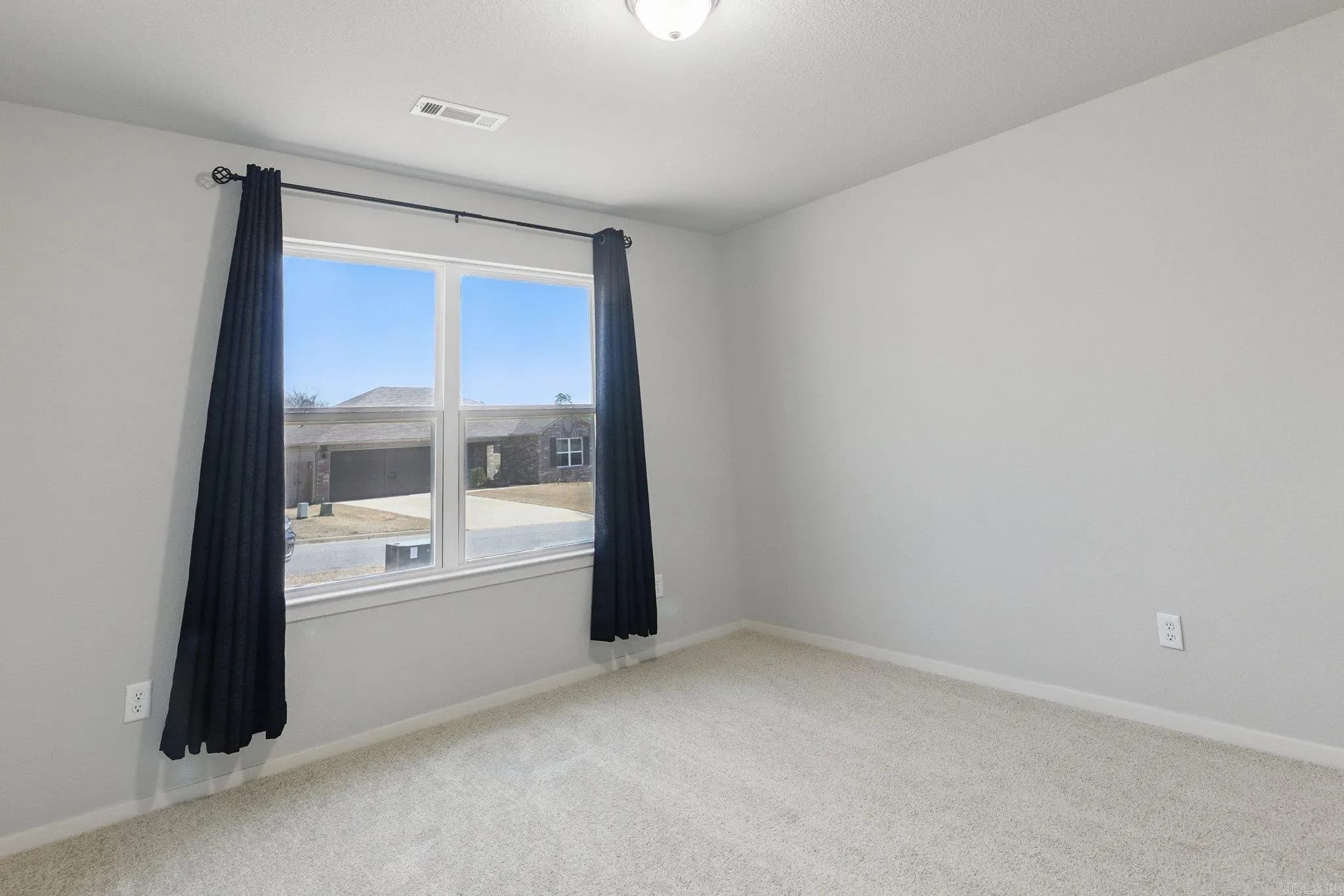 Property at 110  Giselle - Image 6