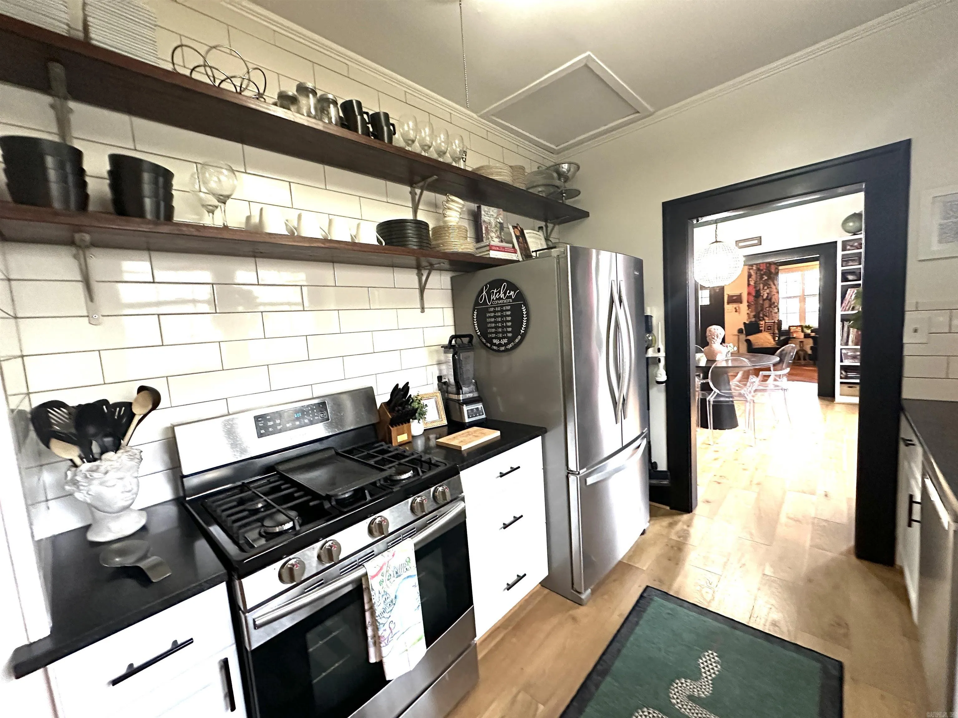 Property at 1019 N Madison ave - Image 9