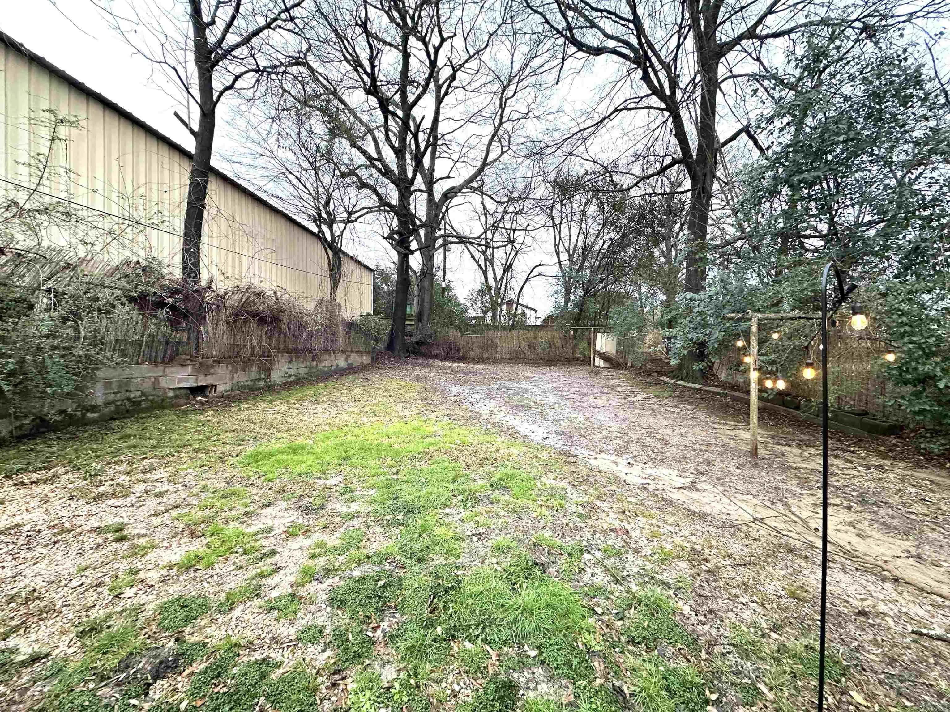 Property at 1019 N Madison ave - Image 4