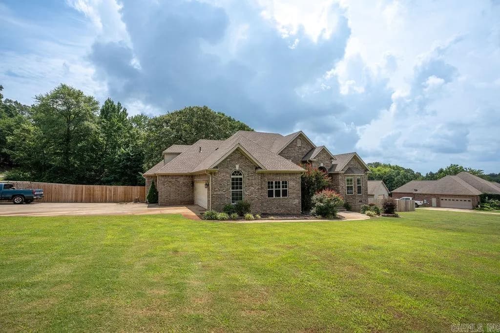 Property at 112  Ashlei - Image 41