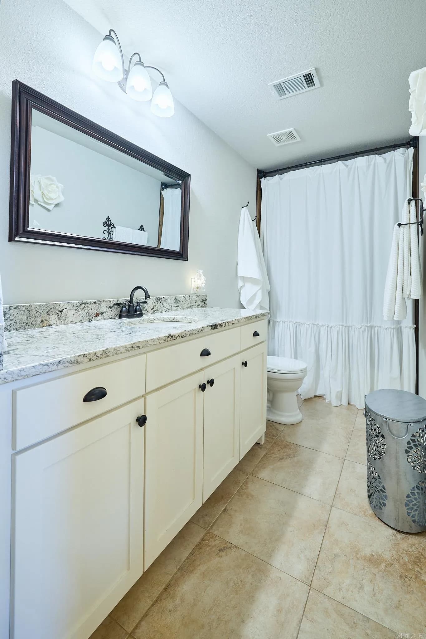 Property at 170  Peppermint - Image 24
