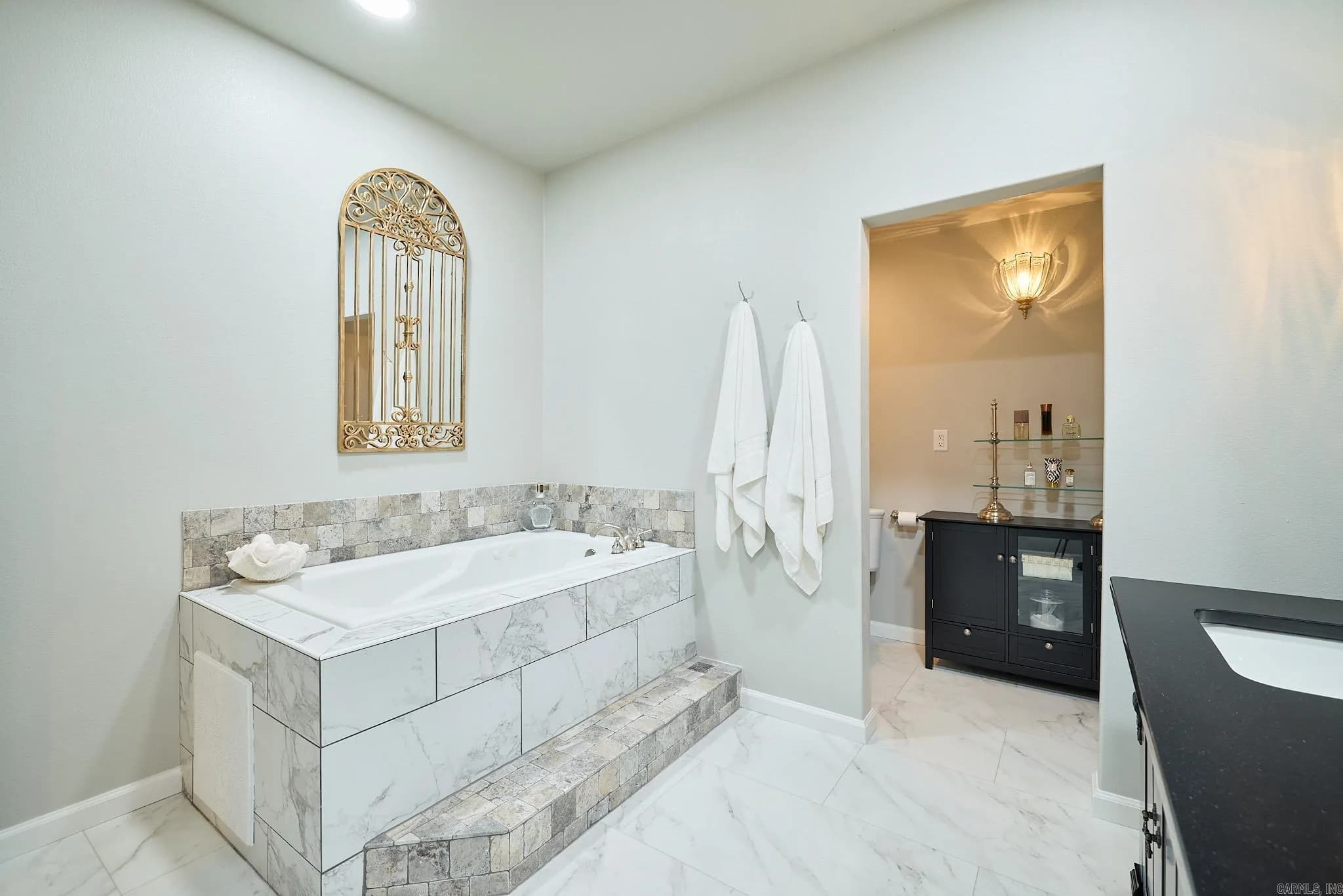 Property at 170  Peppermint - Image 19