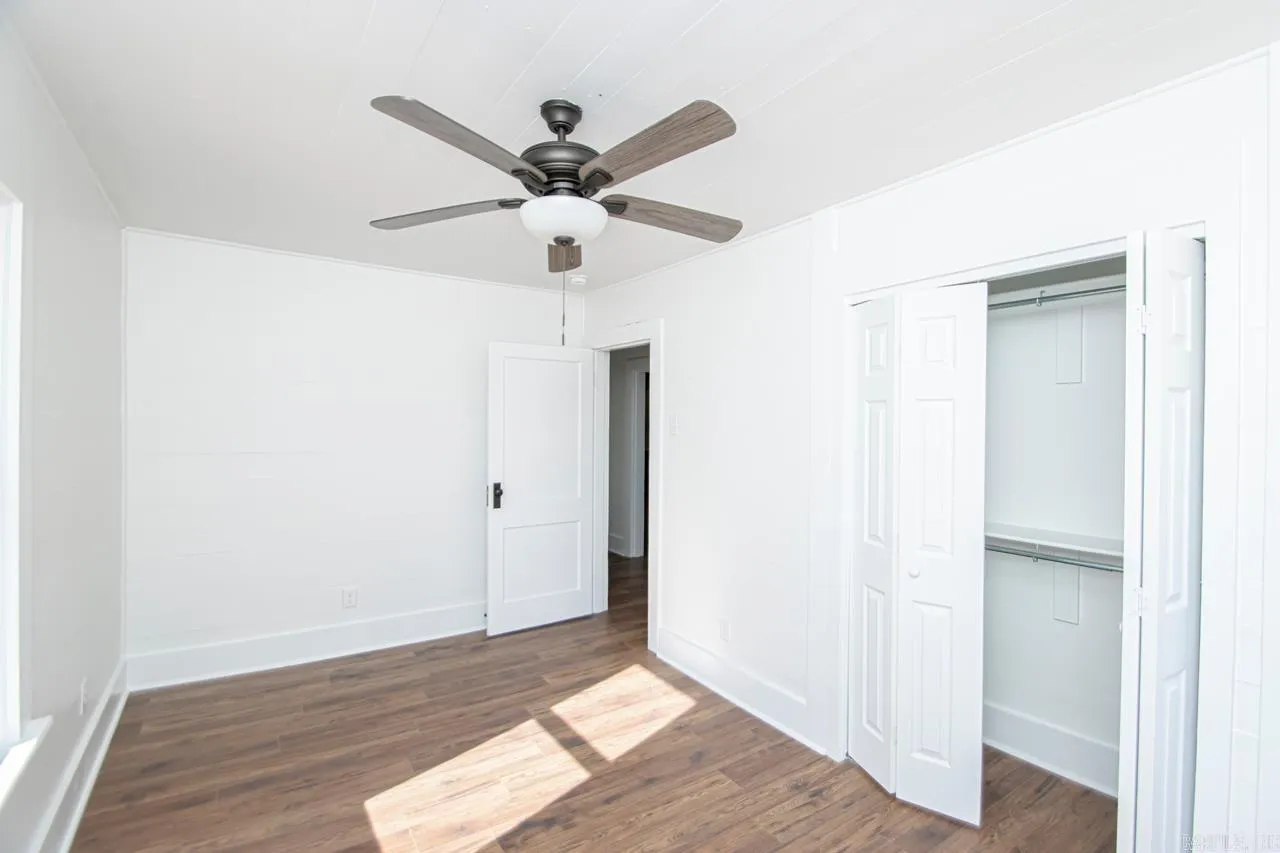 Property at 5404 E Sardis road - Image 18